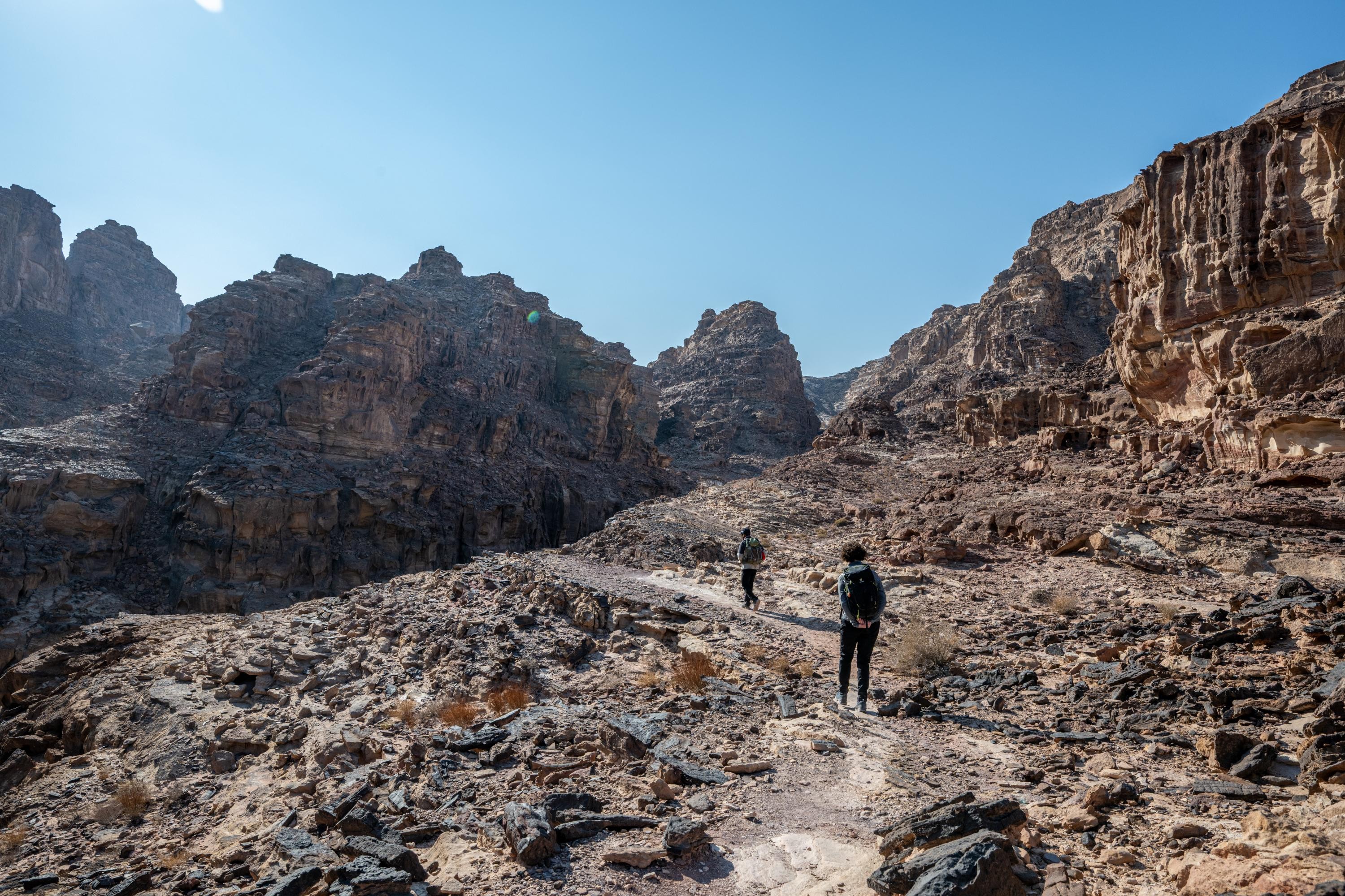 Petra: 5-Day Guided Hike to Wadi Rum with Meals