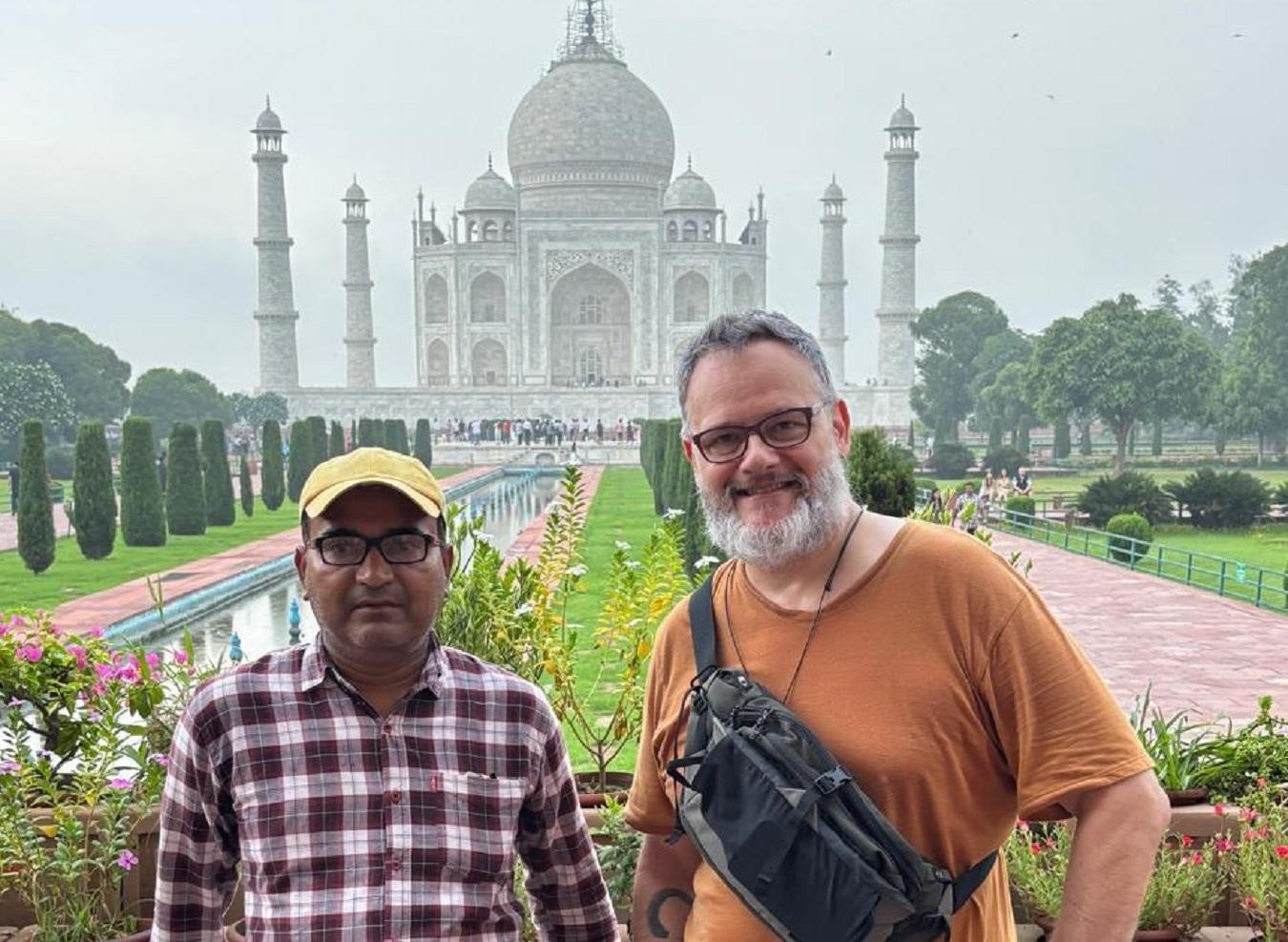 From Delhi: Full-Day Taj Mahal, Fort & Fatehpur Sikri Tour 3