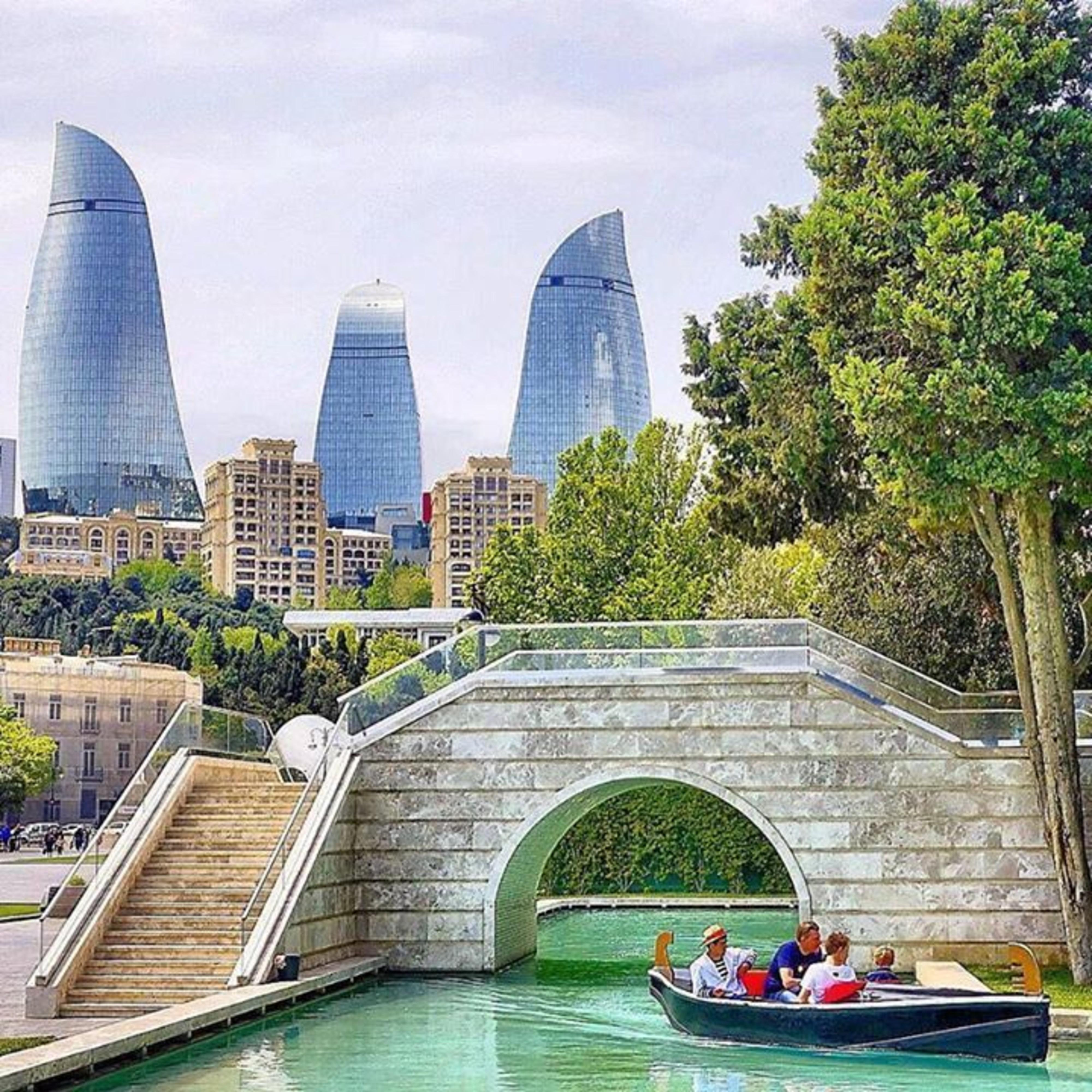 Baku City Tour: Where History Meets Modernity 3