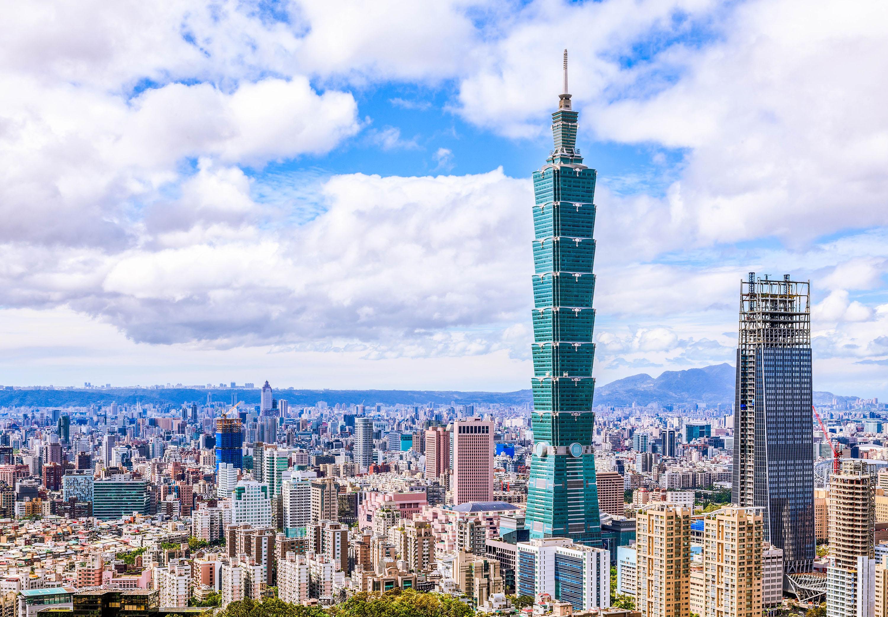 From Keelung Port: Shore Excursion 6-Hour Taipei City Tour 3