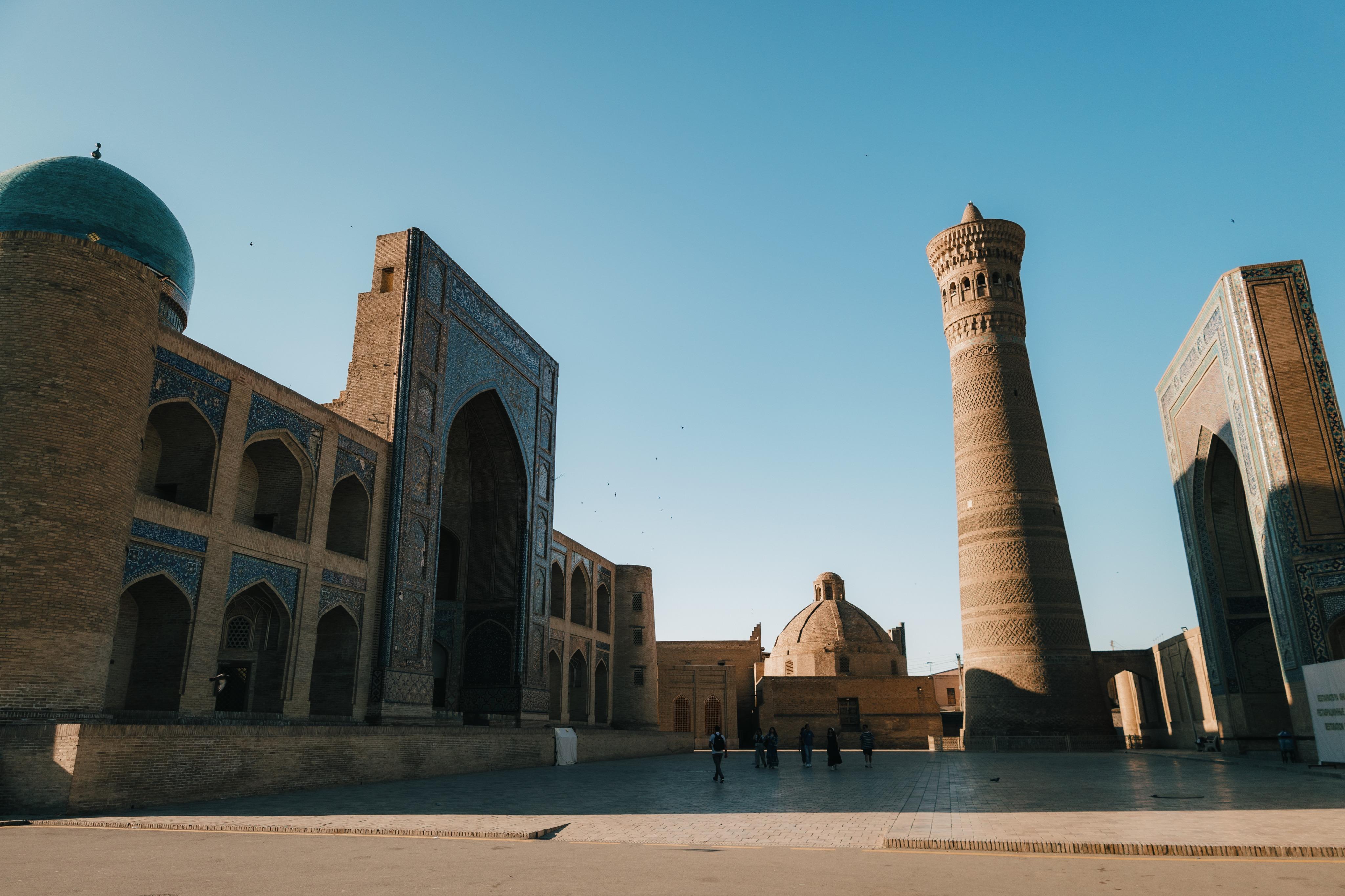 Full Bukhara Experience: Old City, Food and Crafts Workshop