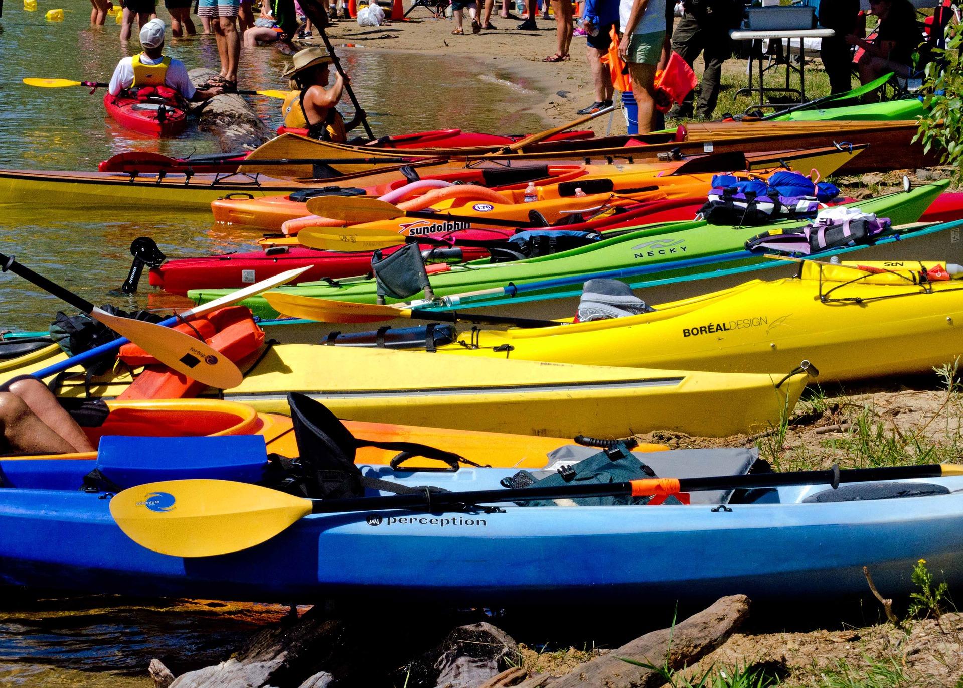 Tel Aviv: Kayak Rental at Beach Club 3