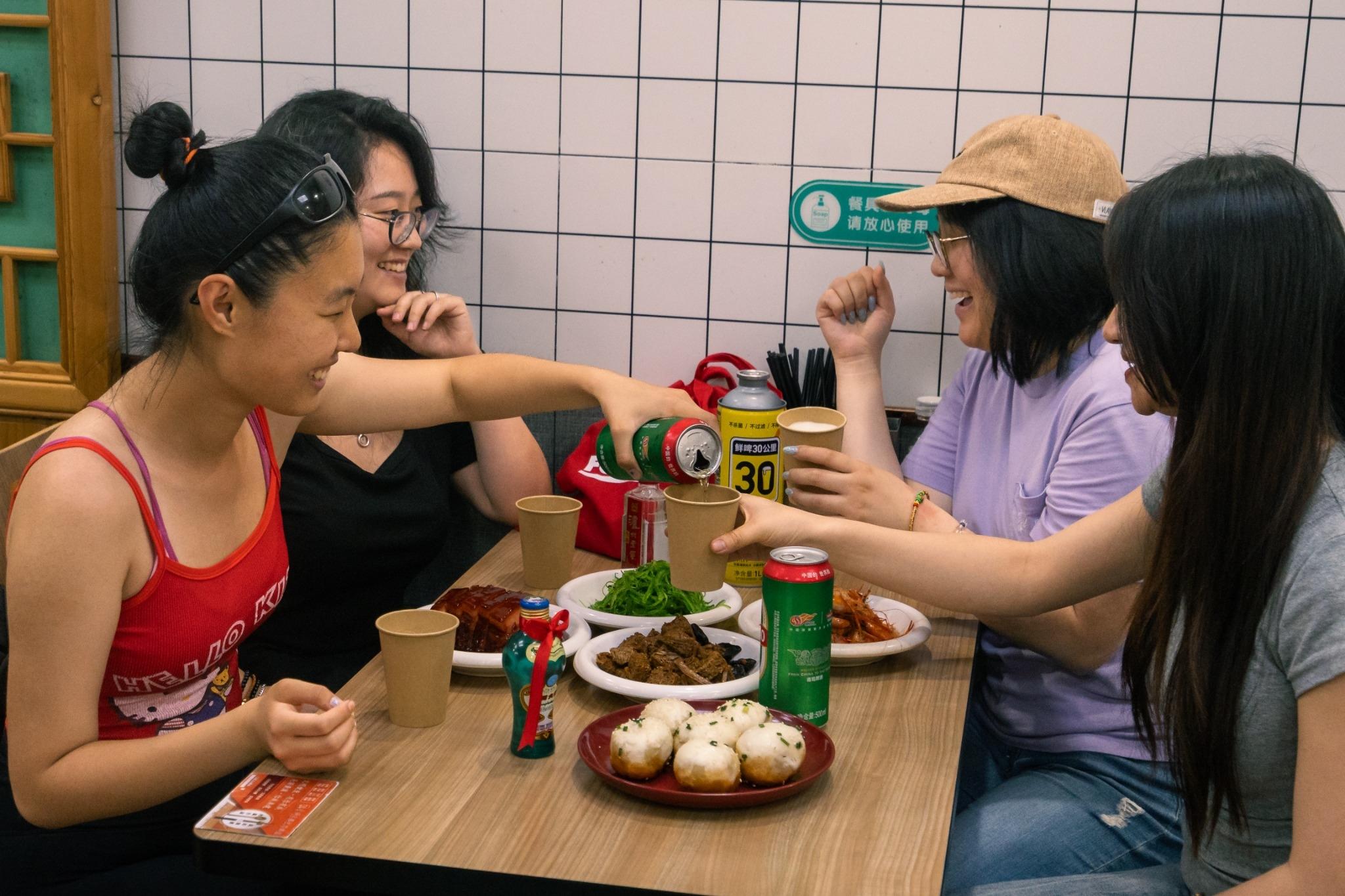 Shanghai Small-Group Food Tour with 14+ Tasters & Drinks 2