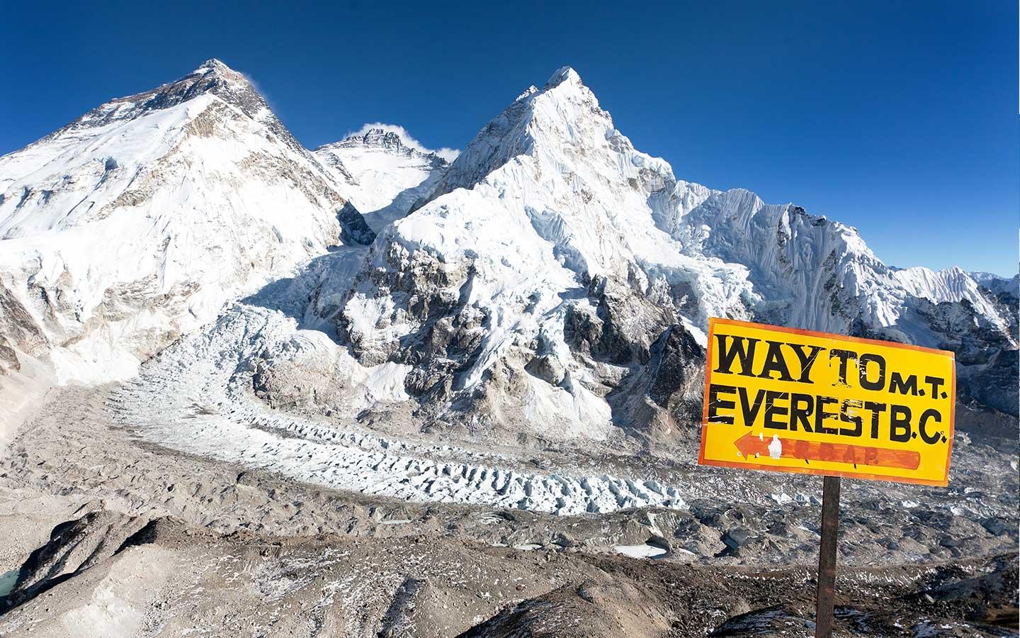 Budget Everest Base Camp Trek: 14- Days via Road 3