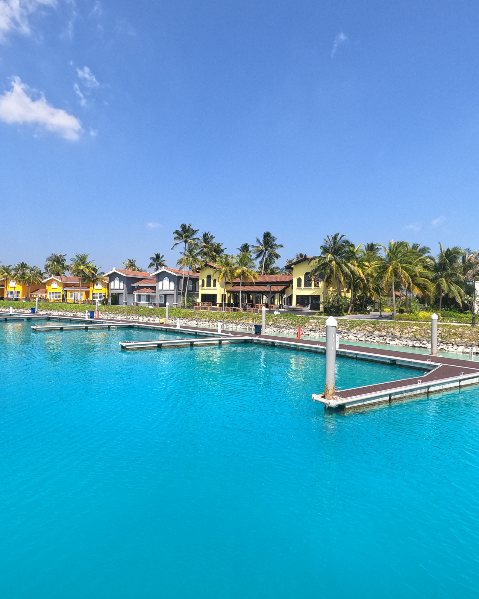 Hulhumalé: Private Boat Charter with Captain and Crew 2