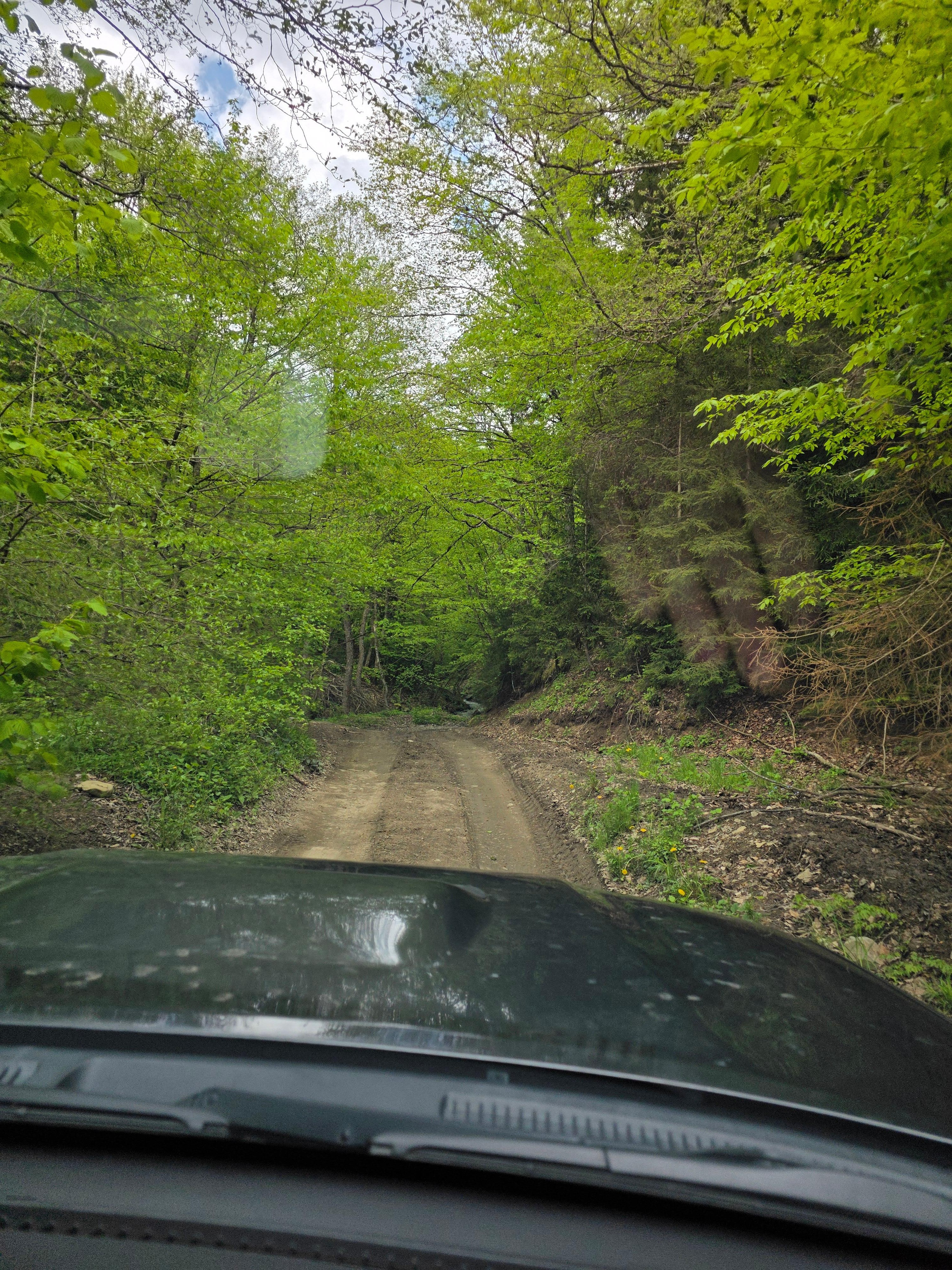 From Tbilisi: Lake Bateti 4x4 Mountain Hiking Tour 2
