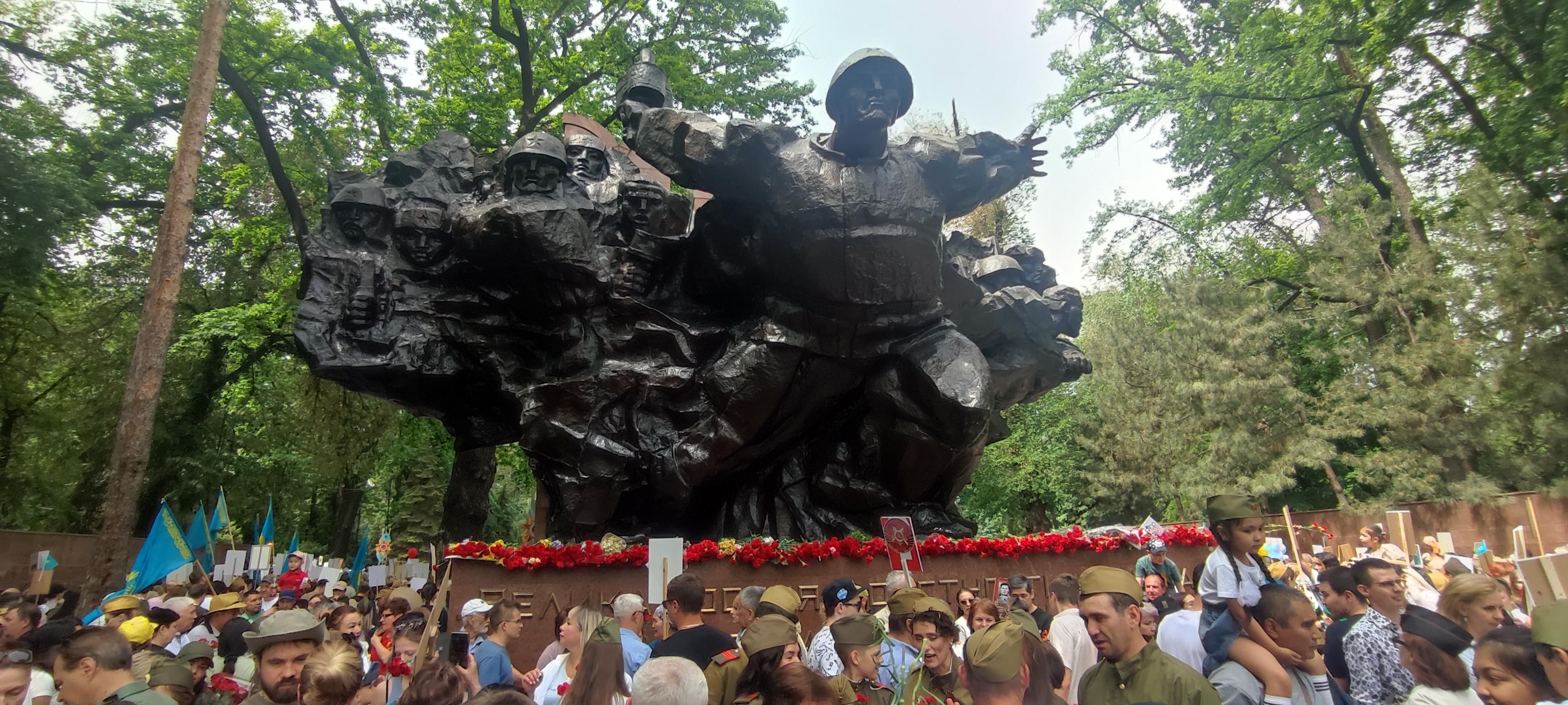 Almaty: Private WWII & Soviet History Tour with Museums