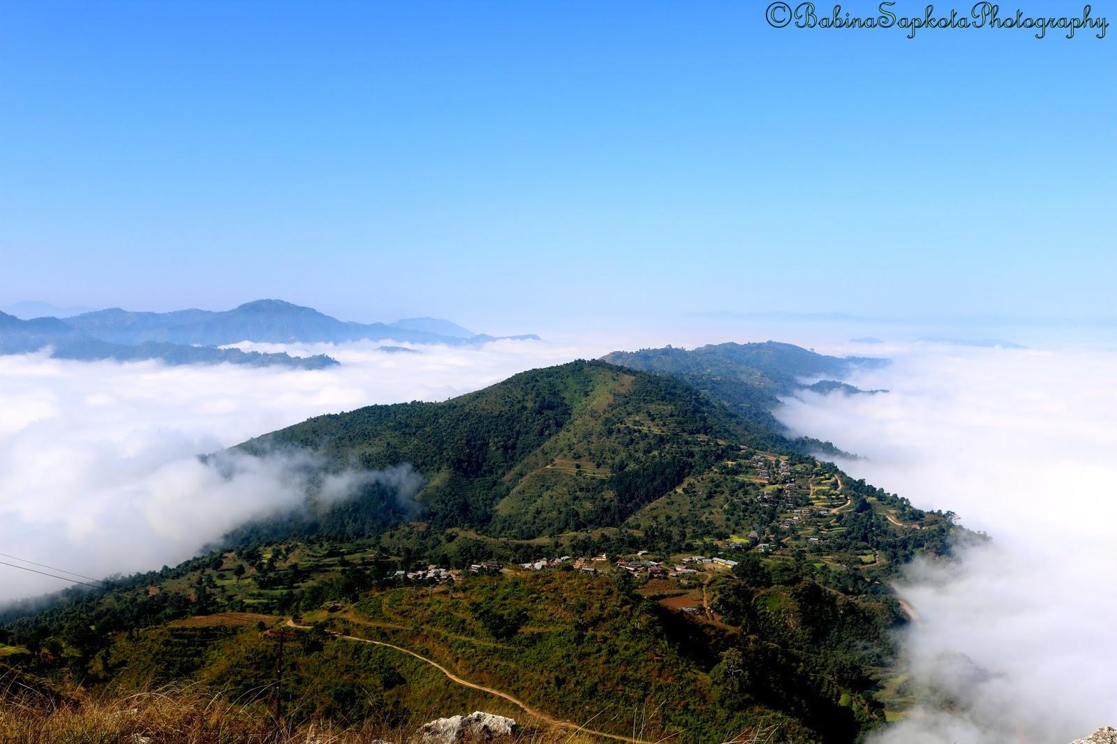 Manungkot Sunrise & Tharpu Bazaar Village Guided Trek