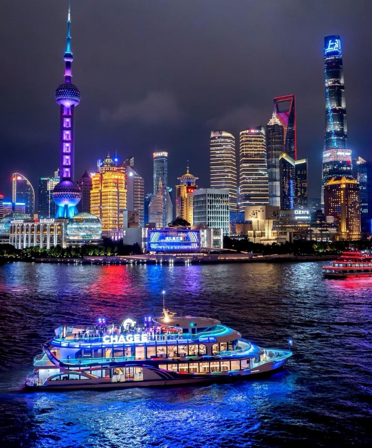 Shanghai Huangpu River Night Cruise with Skyline Views