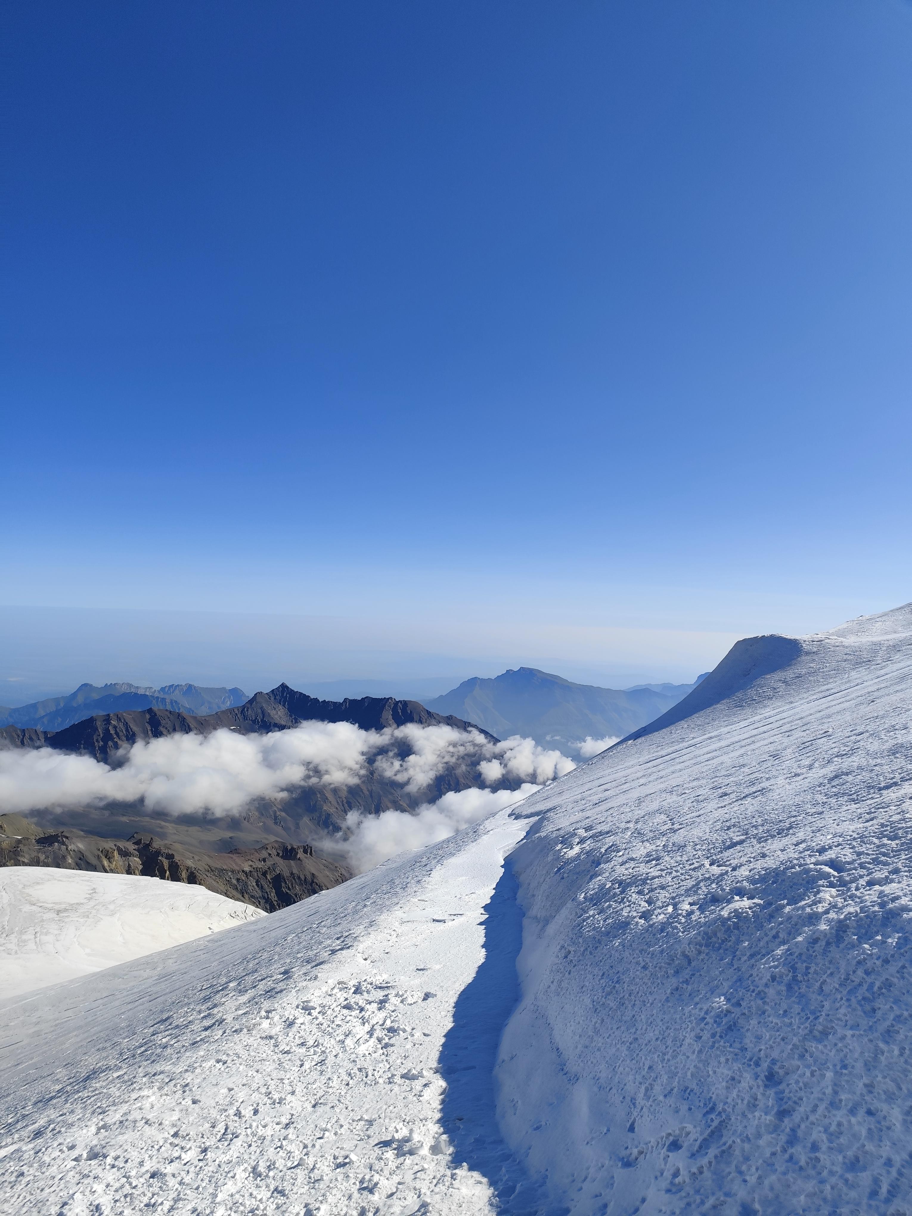 From Stepantsminda: Mount Kazbek Guided Climb with Meals 2