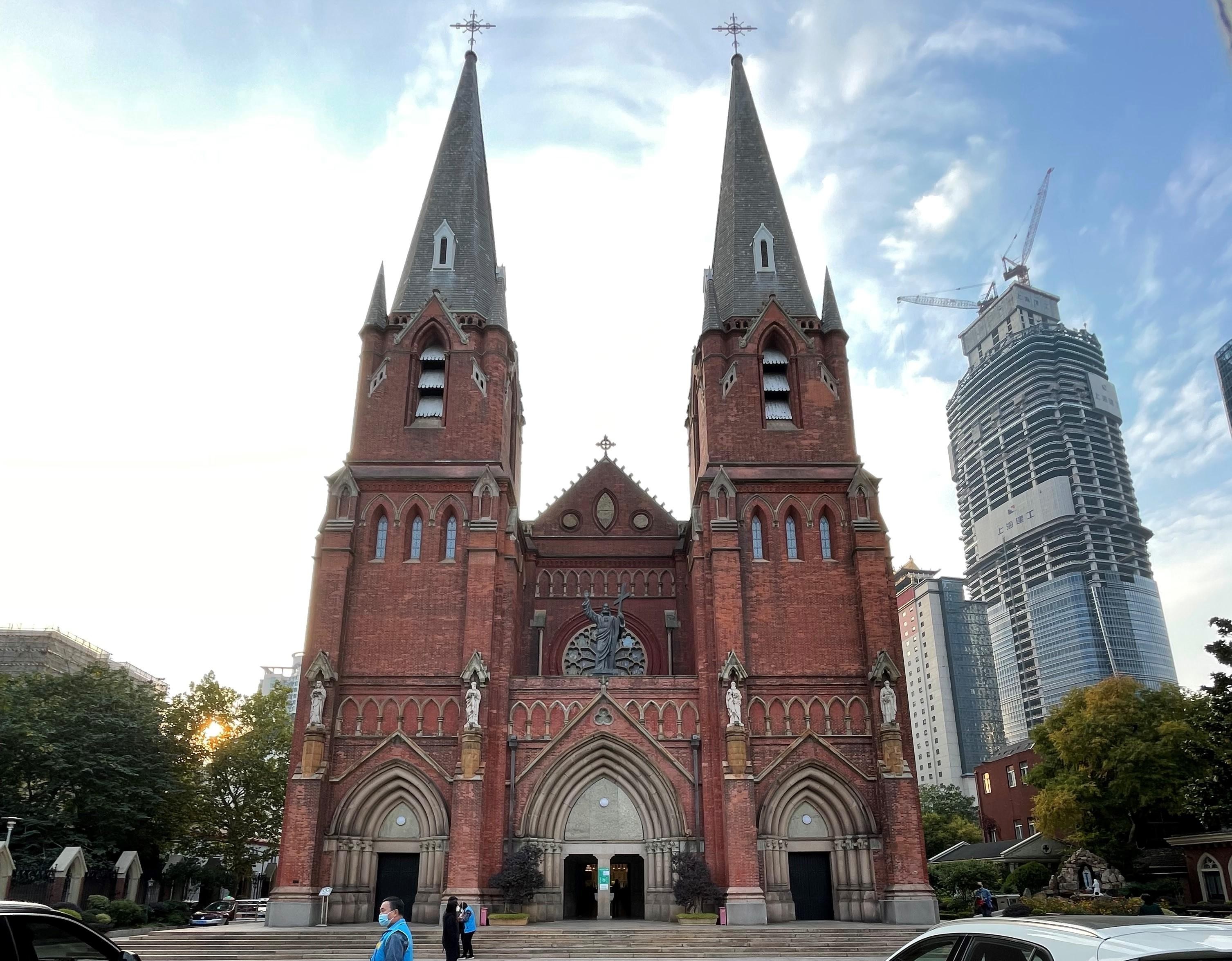 Shanghai: From Colonial Paris to Modern China Guided Tour 3