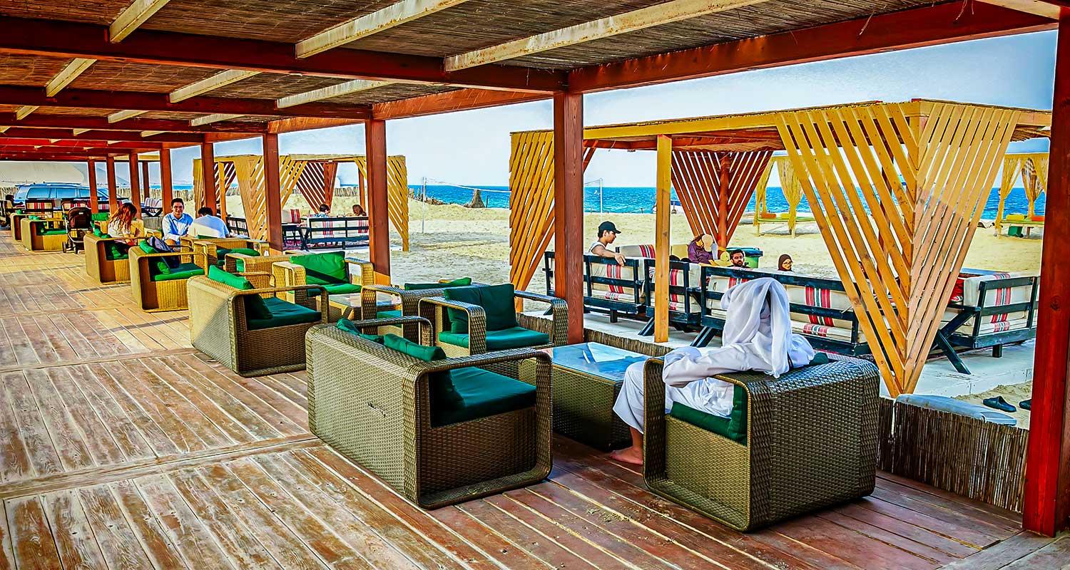 Doha: Private Desert Safari Tour with Buffet Dinner and Swim 2