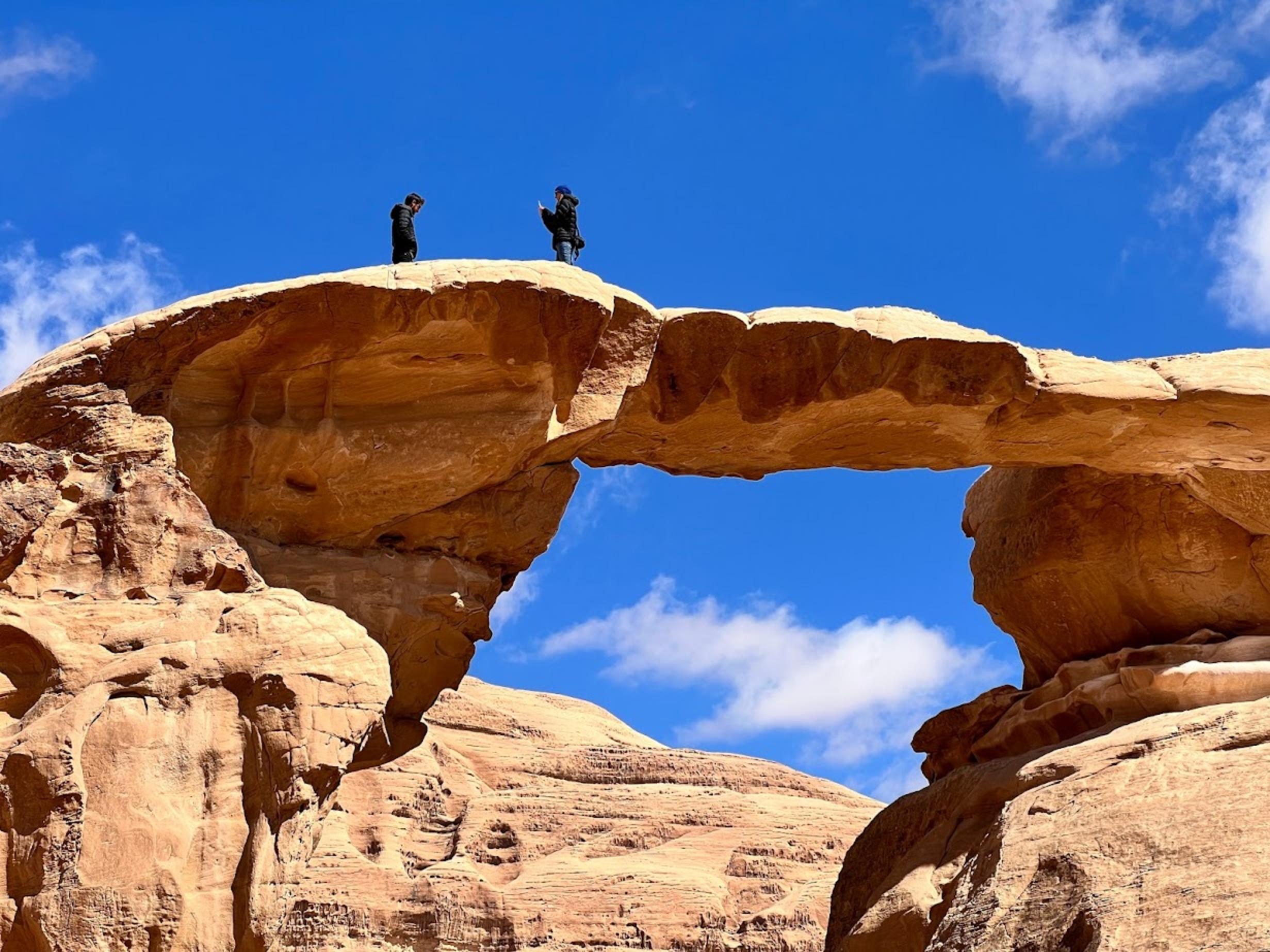Wadi Rum: 2-Day 4x4 Tour and Um Addami Tour and 2 nights 2