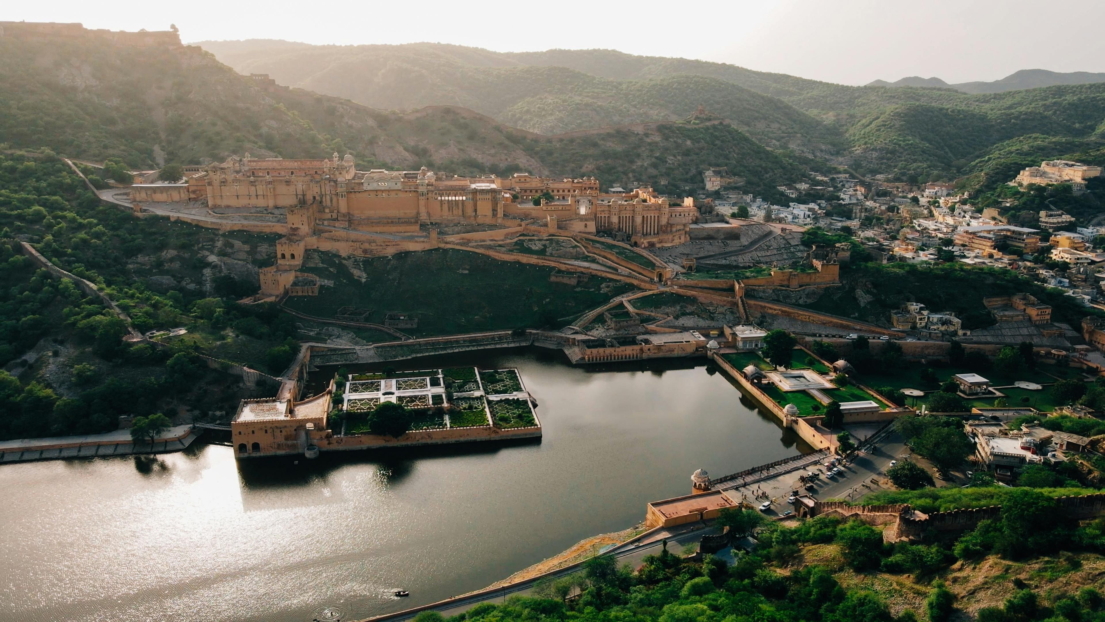 Jaipur: Full Day Sightseeing Tour w/ Boat Ride on Maota Lake 2