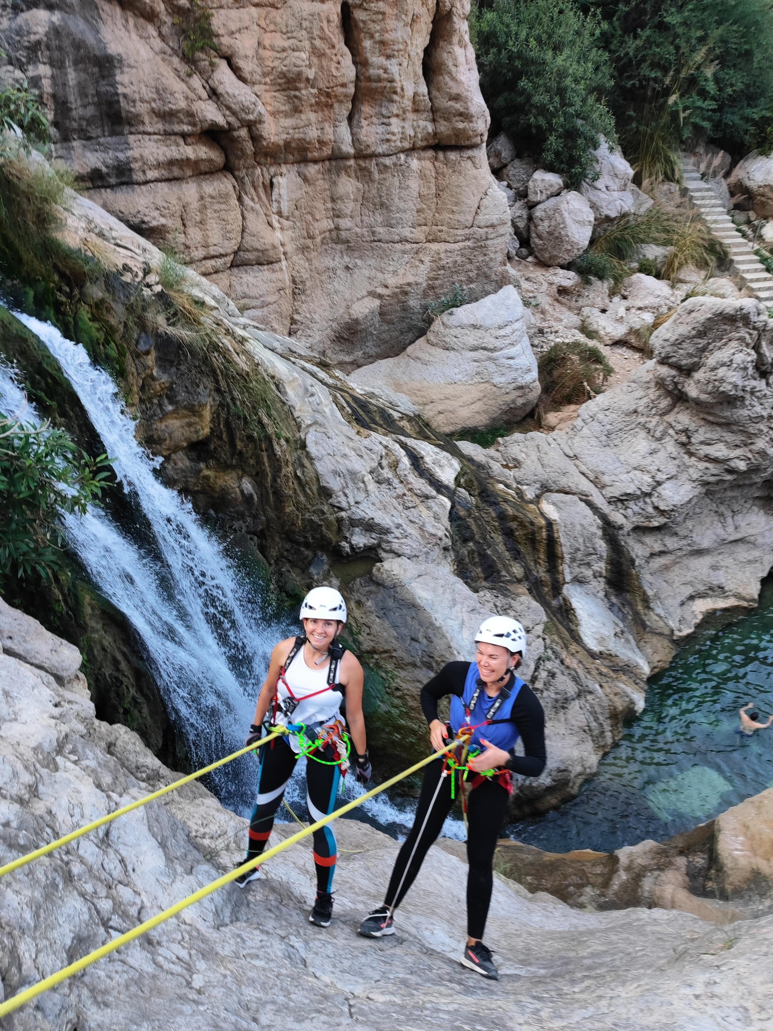 Muscat: Wadi Mibam Canyoneering Adventure with Rappelling