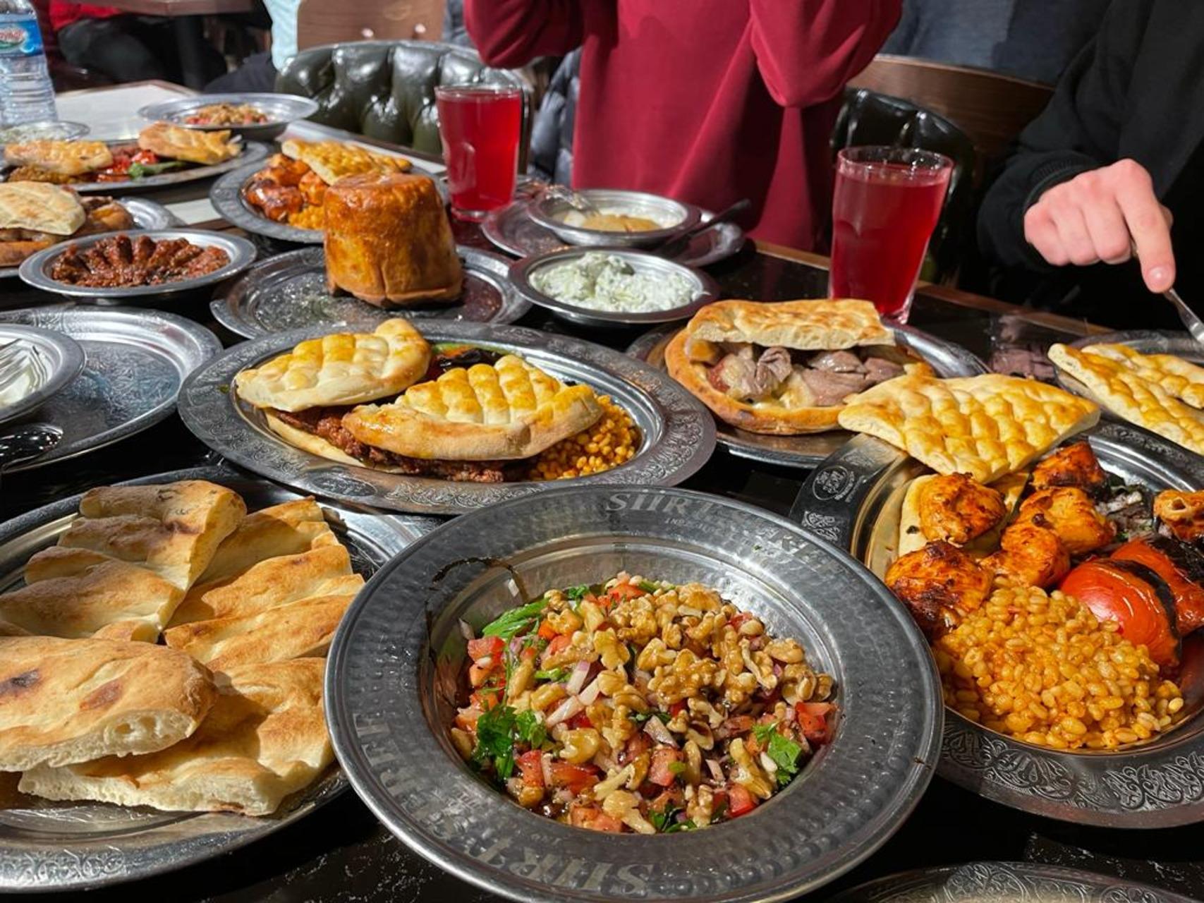 Istanbul: Turkish Food Night and Rooftop Experience 2
