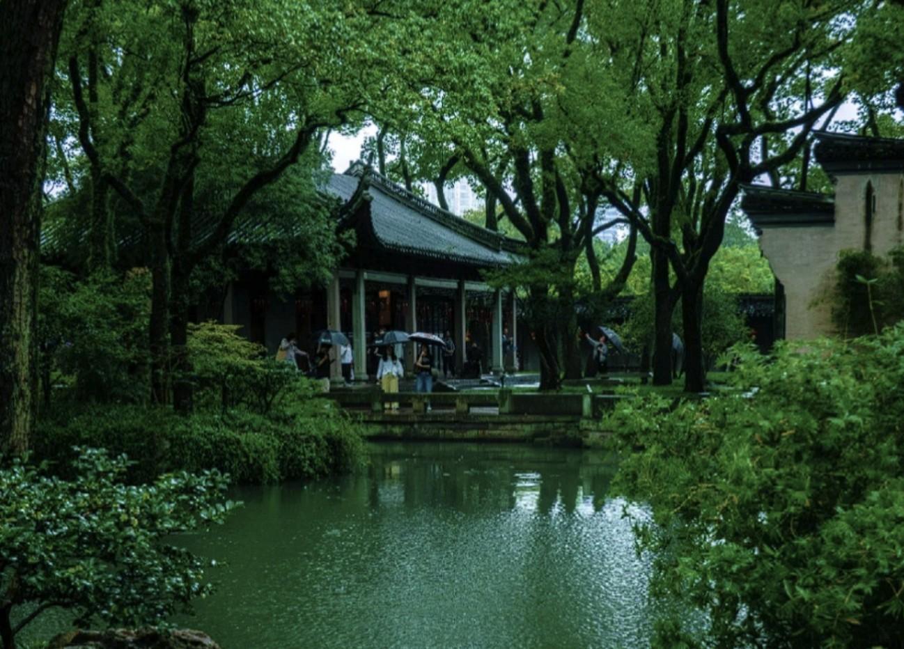Shanghai: Ningbo Old Bund & Moon Lake City Walk Trip 2