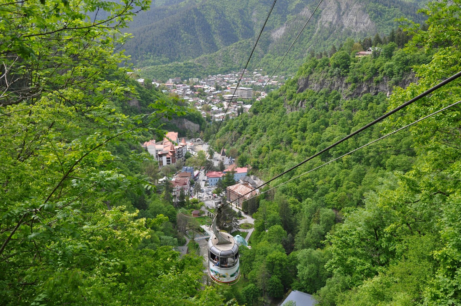 Tbilisi: Borjomi & Bakuiriani ski resort 3