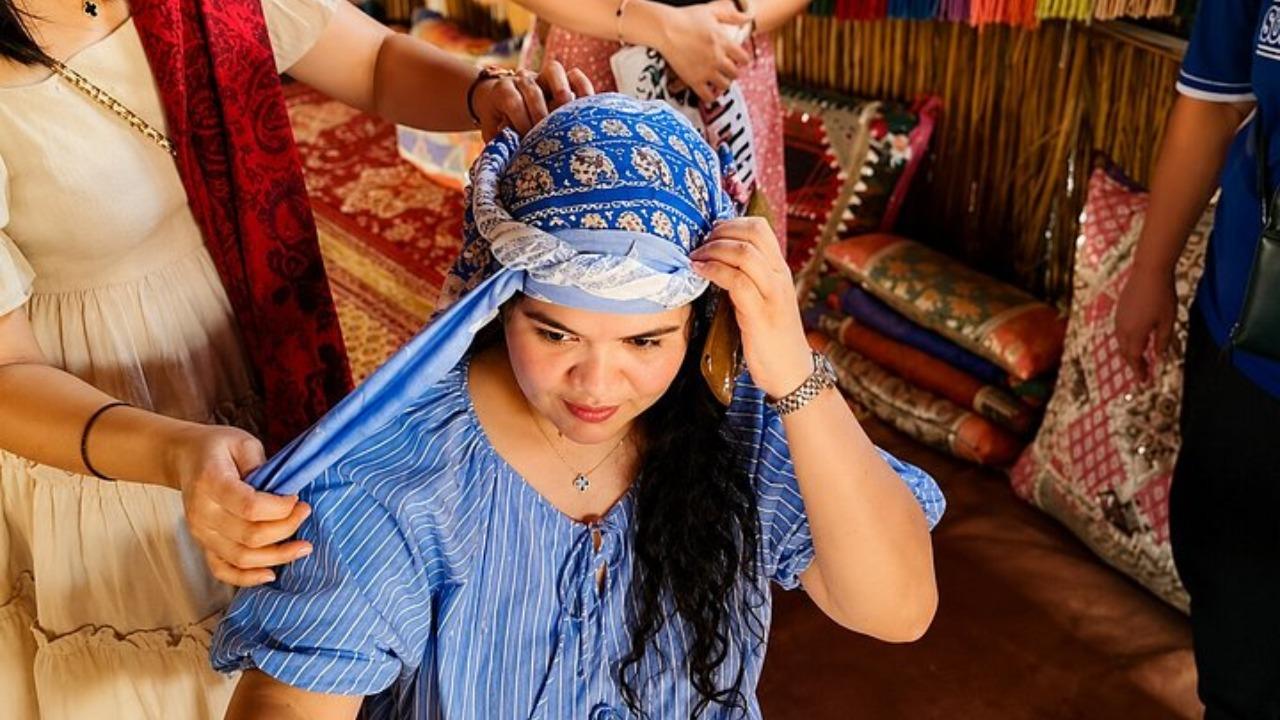 3-Day Oman Adventure: Wadis, Desert Camping & Meals by Guide 2
