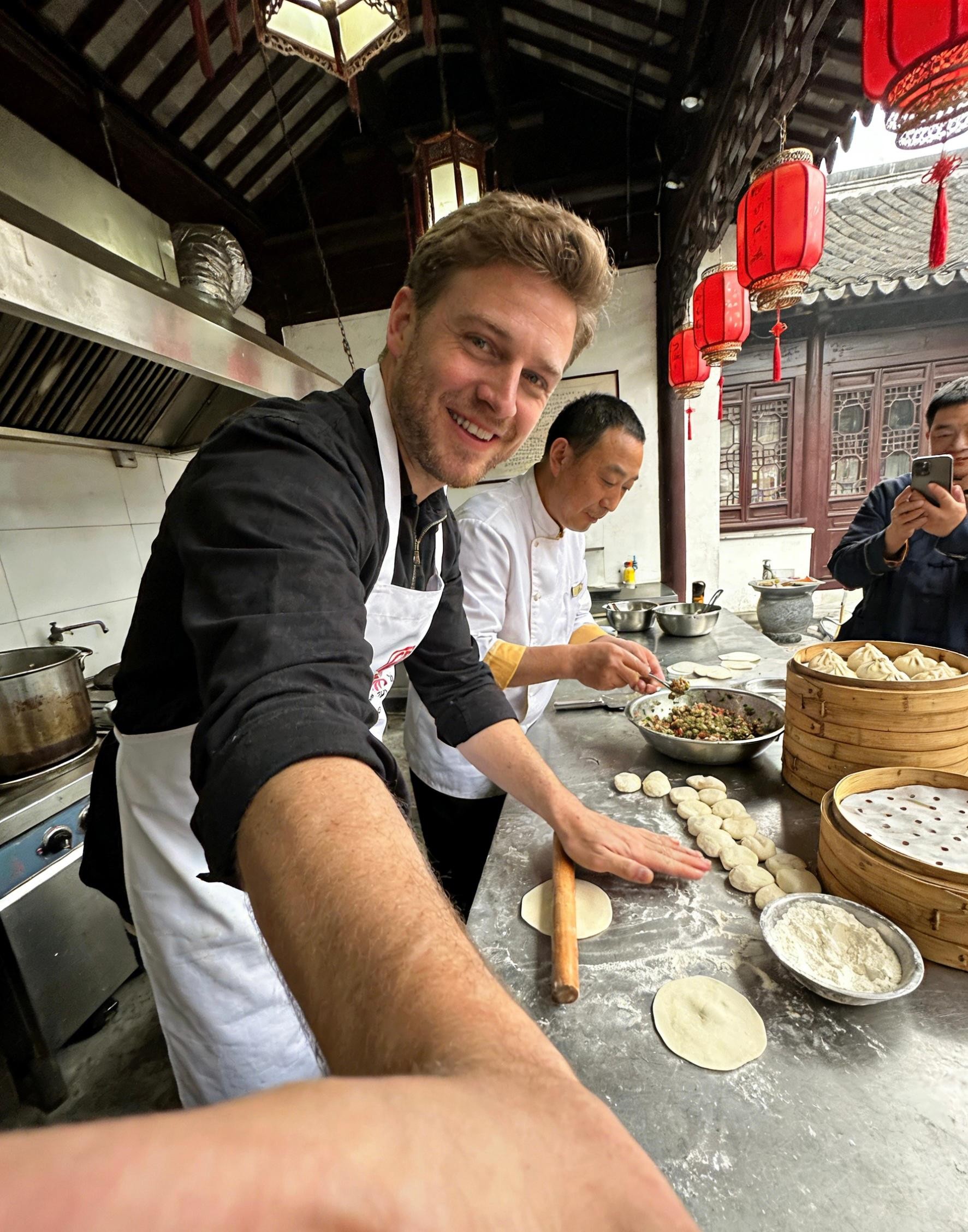 【ChinaGem】Shanghai:Xiaolongbao Cooking Class with Instructor