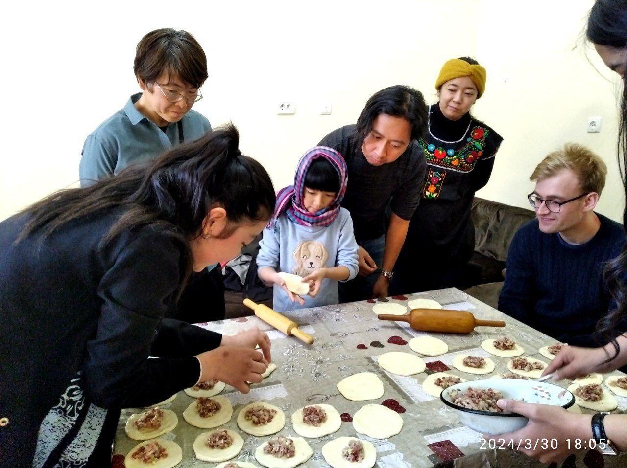 Visit market and have a special dish at local's home