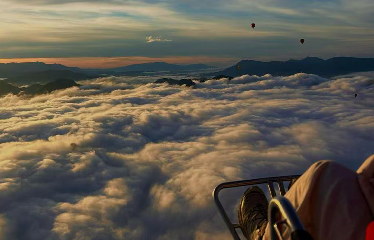 Vang Vieng:Paramotor and Go Karting Experience 2