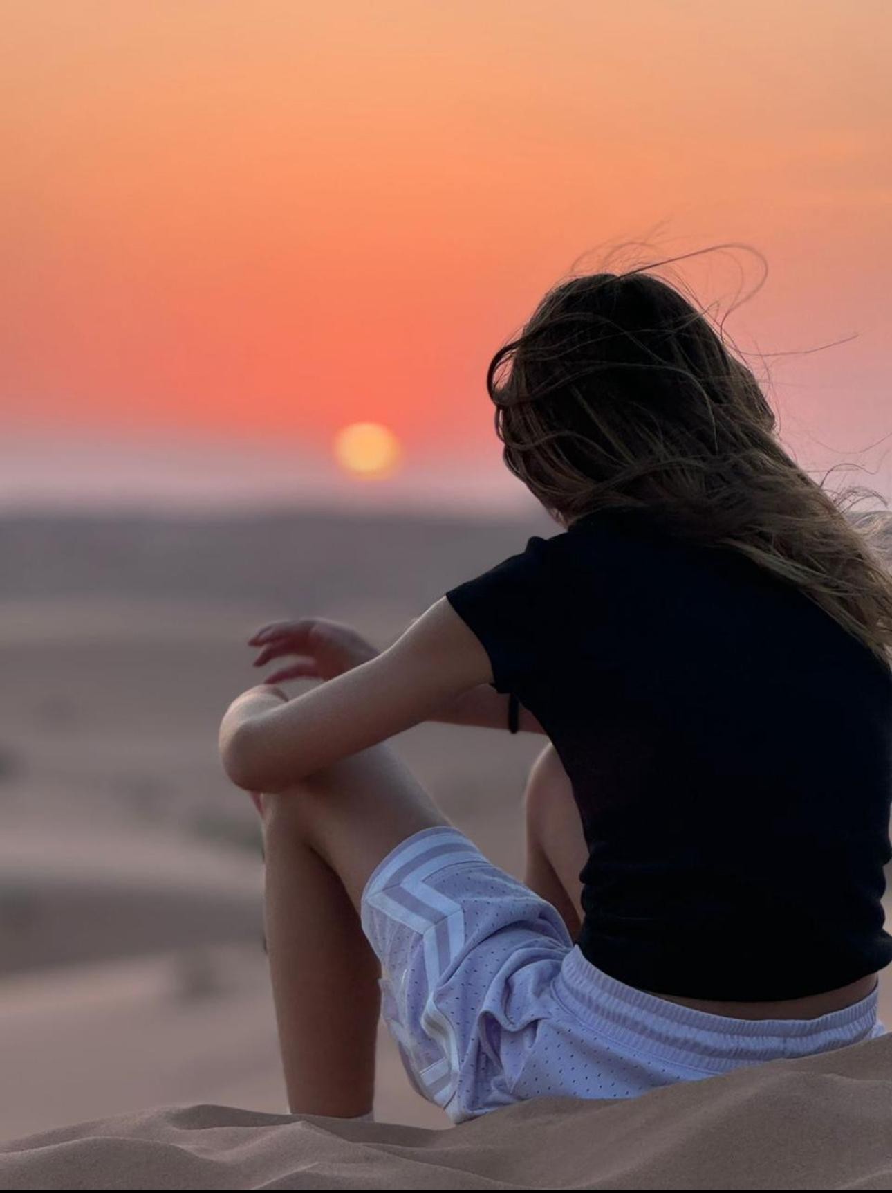 Muscat: Desert Sunset &Wadi Bani Khalid Full-Day Tour+Lunch