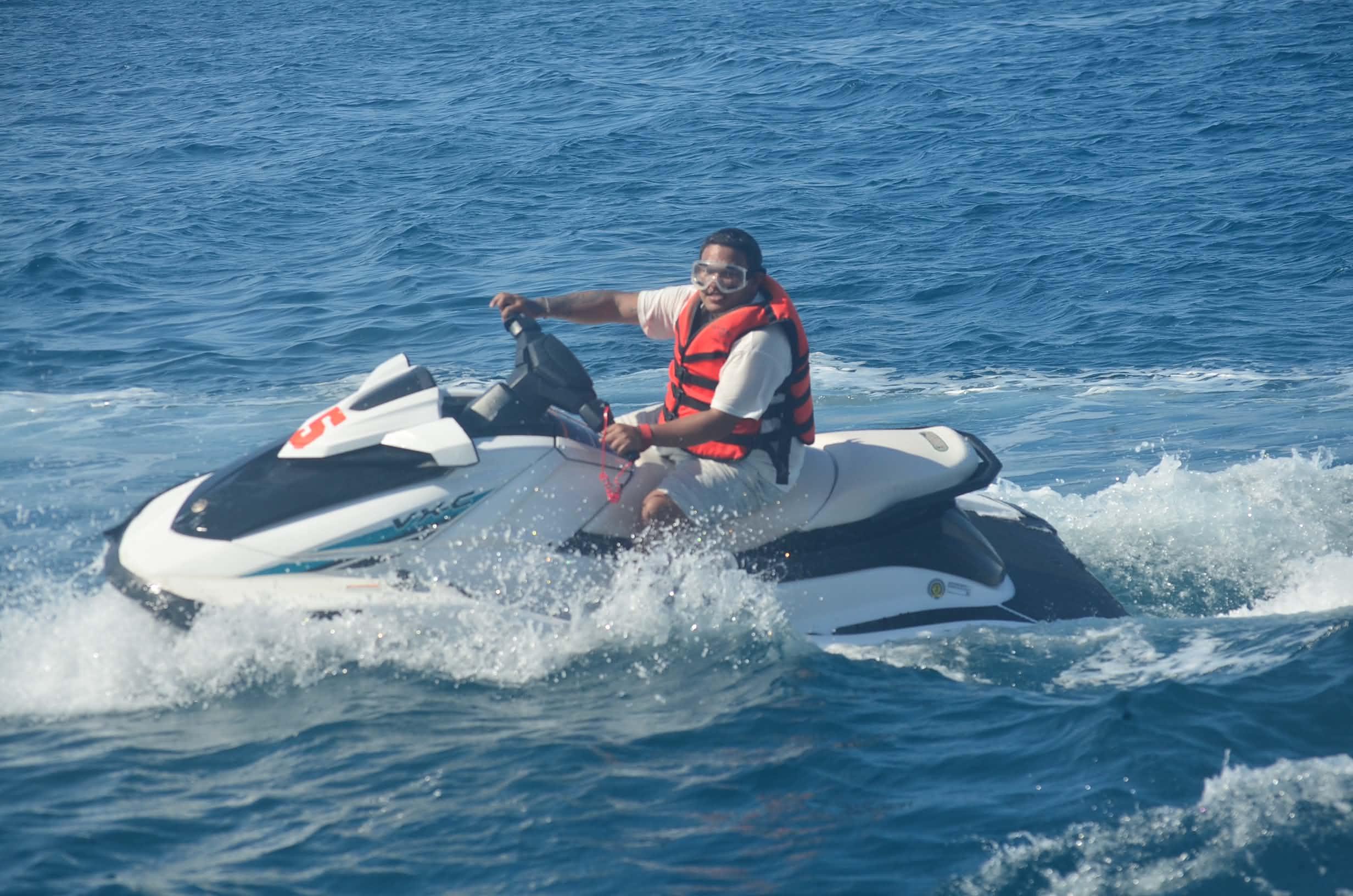 Boracay: Jet Ski Rental with Insta360 Camera 3