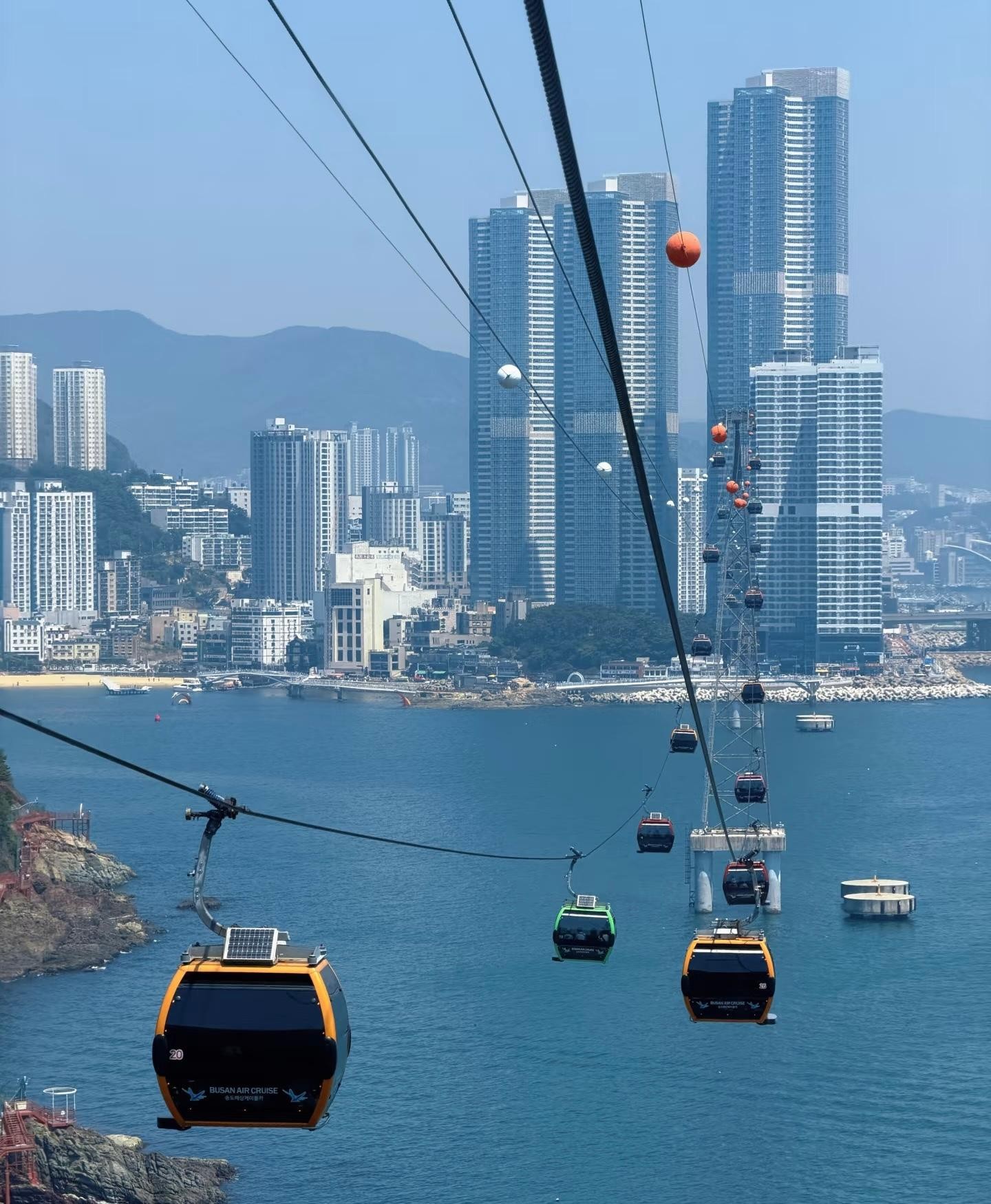 Busan: Small-Group, Cable Car & Busan Tower【CHINESE Driver】