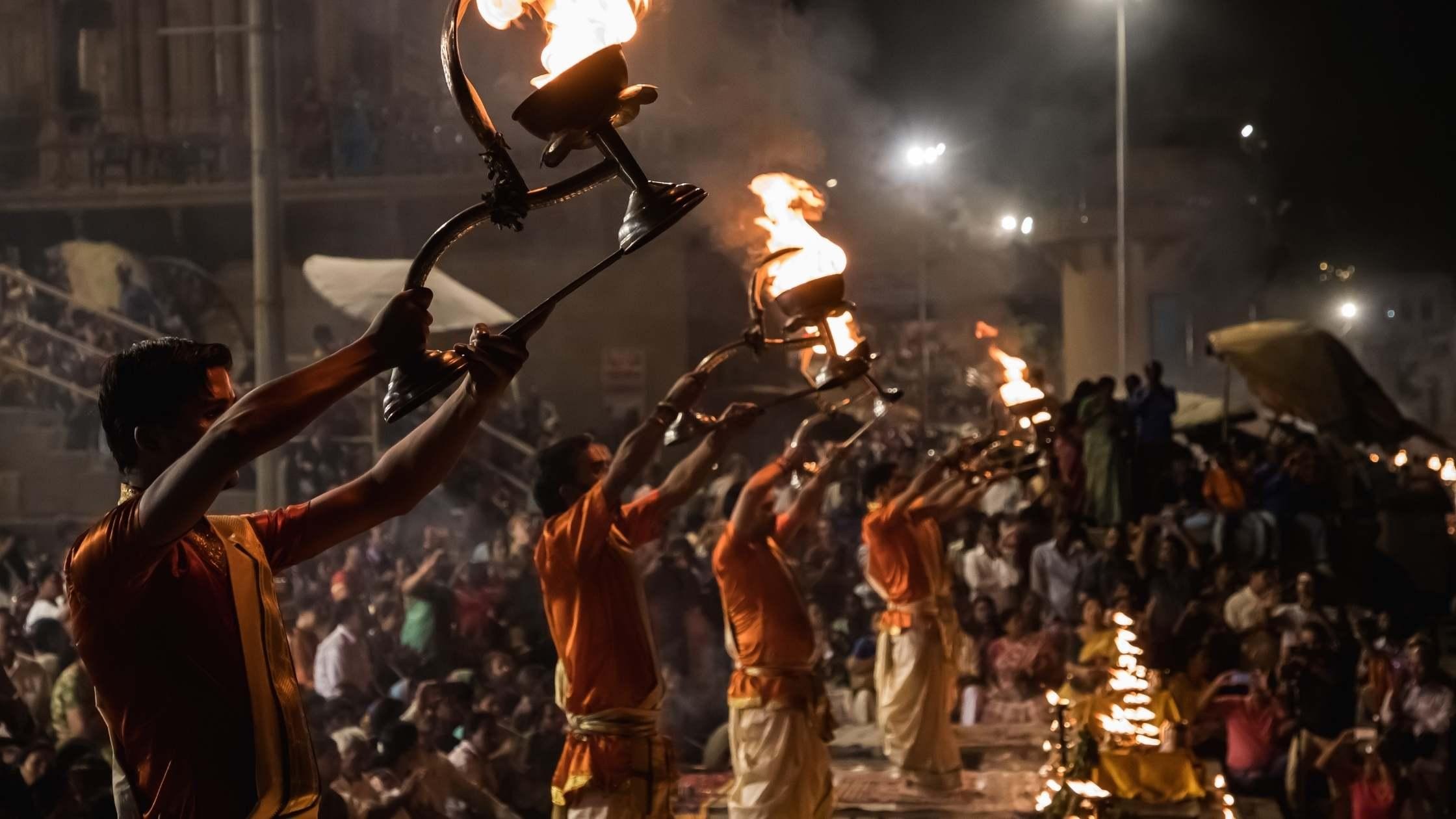 Delhi: 6-Day Golden Triangle Tour with Spiritual Varanasi