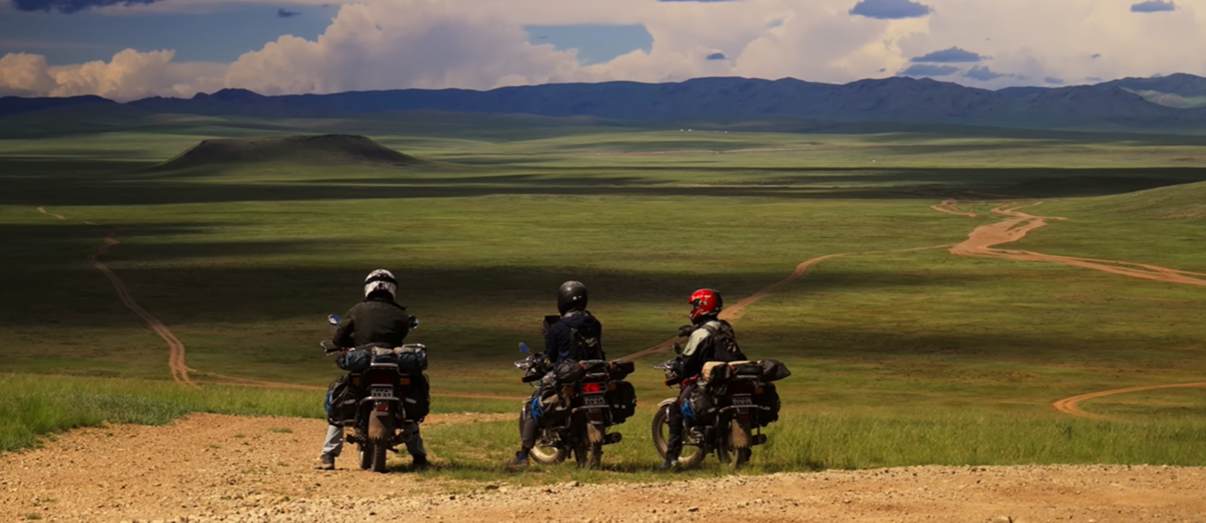 Ulaanbaatar: 5-Day Motorcycle Tour with Hot Springs