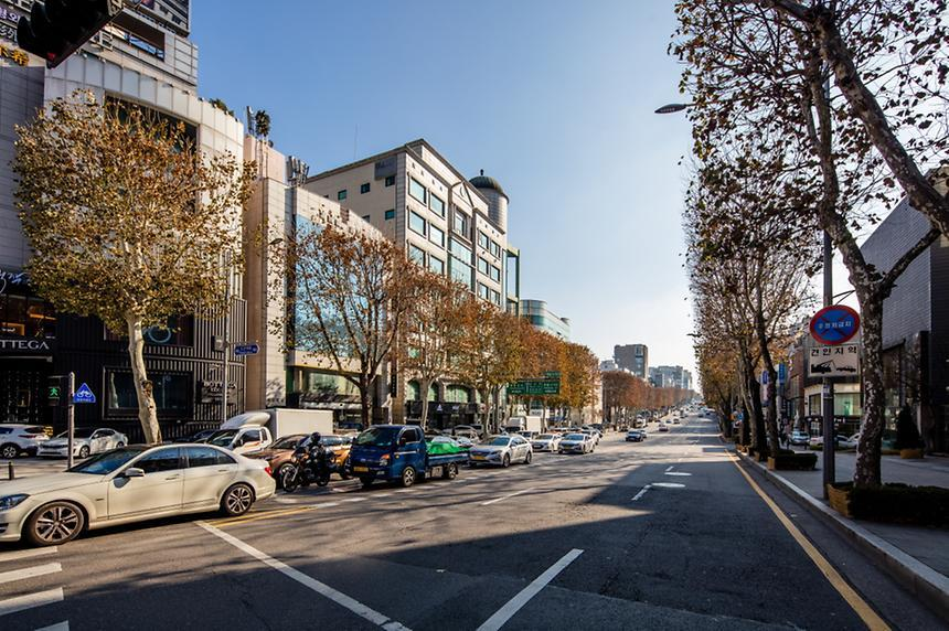 Seoul: Hongdae, Yeouido & COEX Library 【Chinese Driver】