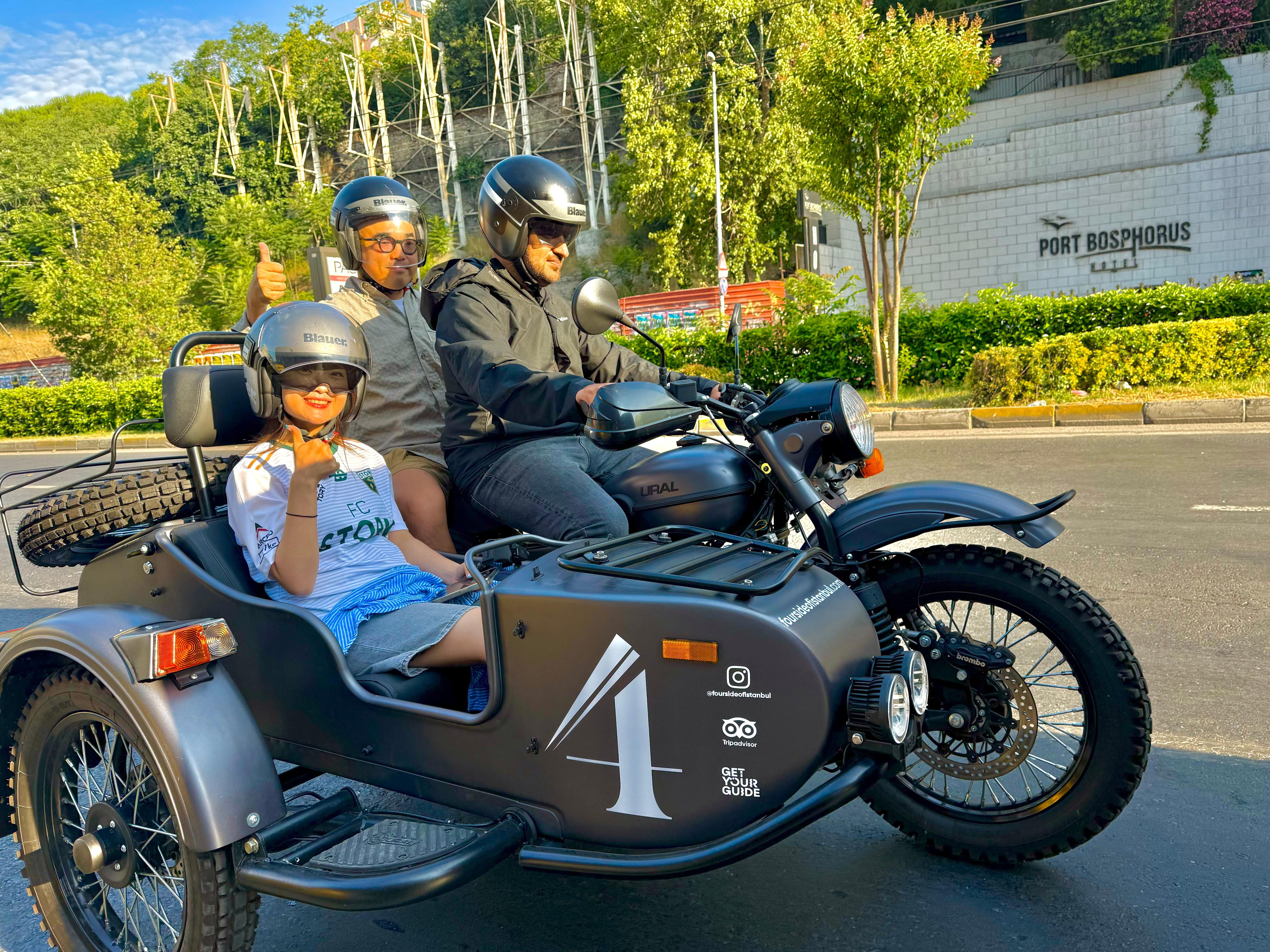 Istanbul:Sidecar Tour, Highlights,Hidden Gems & 2 Continents 3