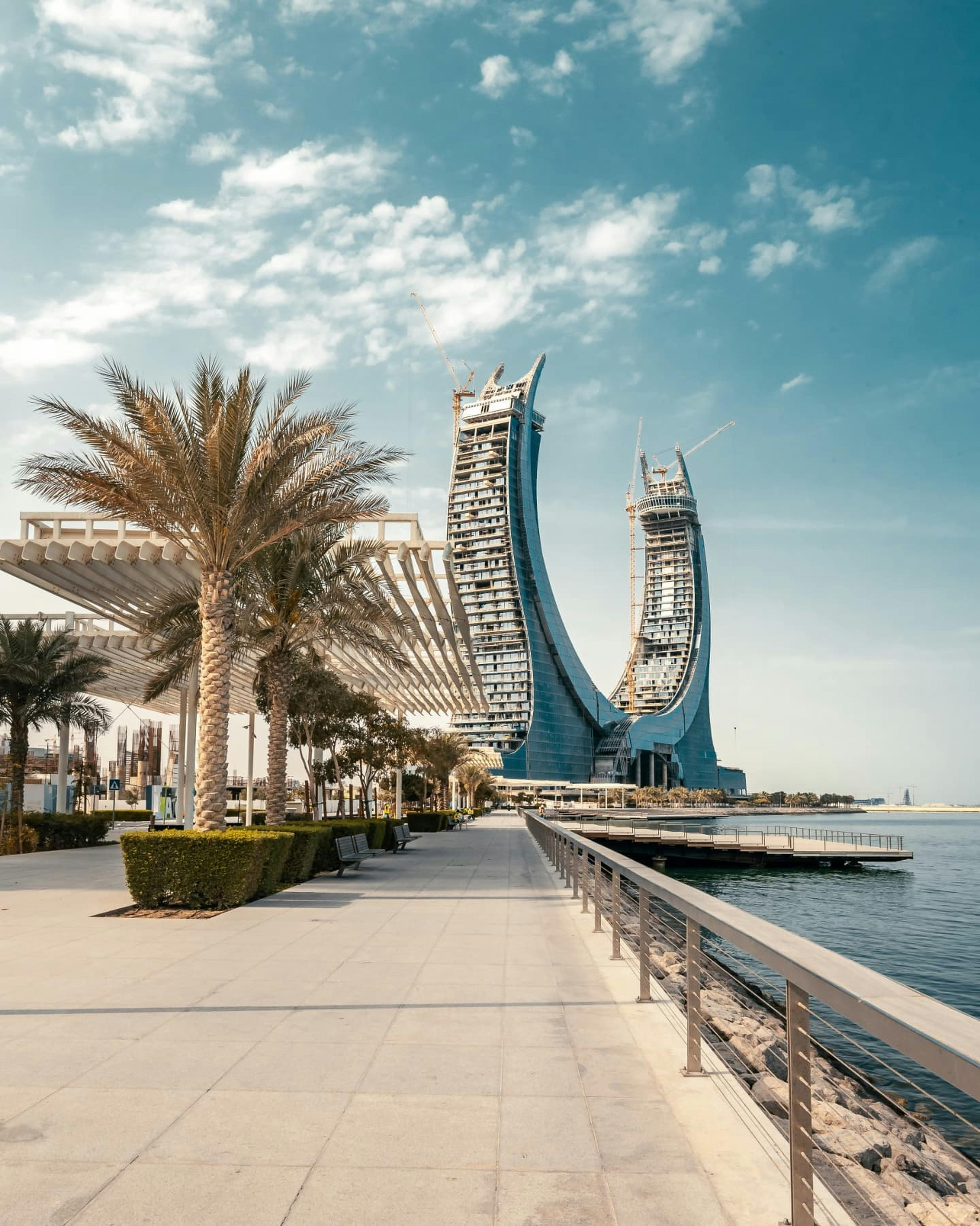 Doha: Private City Tour with Airport or Hotel Pickup/Dropoff