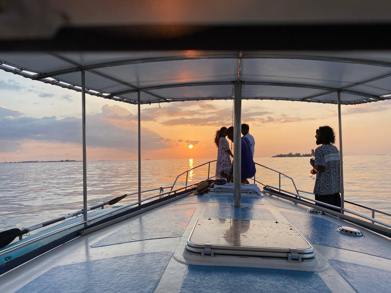 Maldives: Tranquil Sunset Fishing Trip near a Coral Reef 2