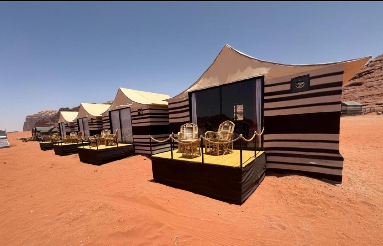 WadiRum: Full Day Tour Stay Panorama Tent With 3 Meals