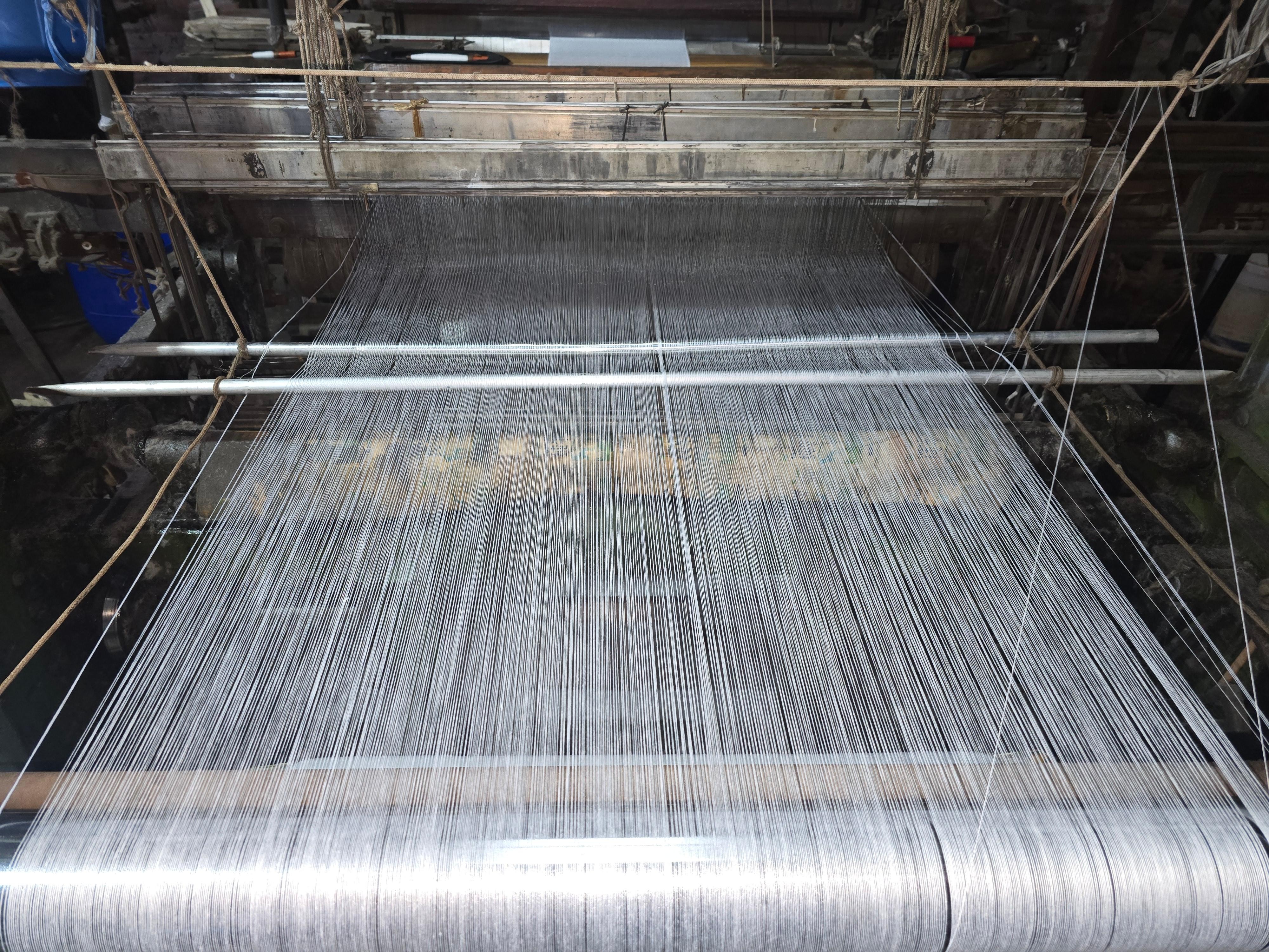 Kathmandu: Authentic Pashmina Factory Tour& Craft Experience