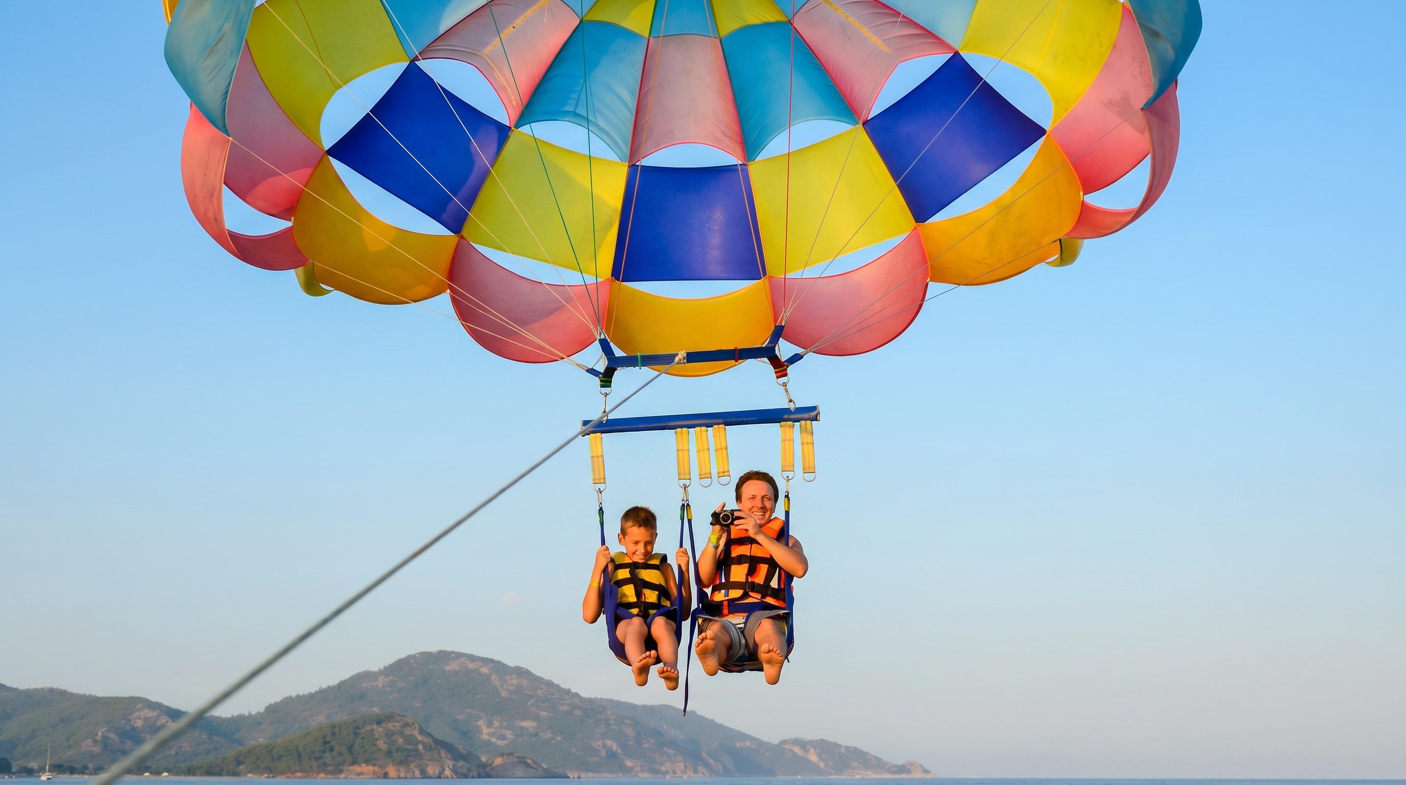 Boracay Parasailing with FREE Insta 360 3