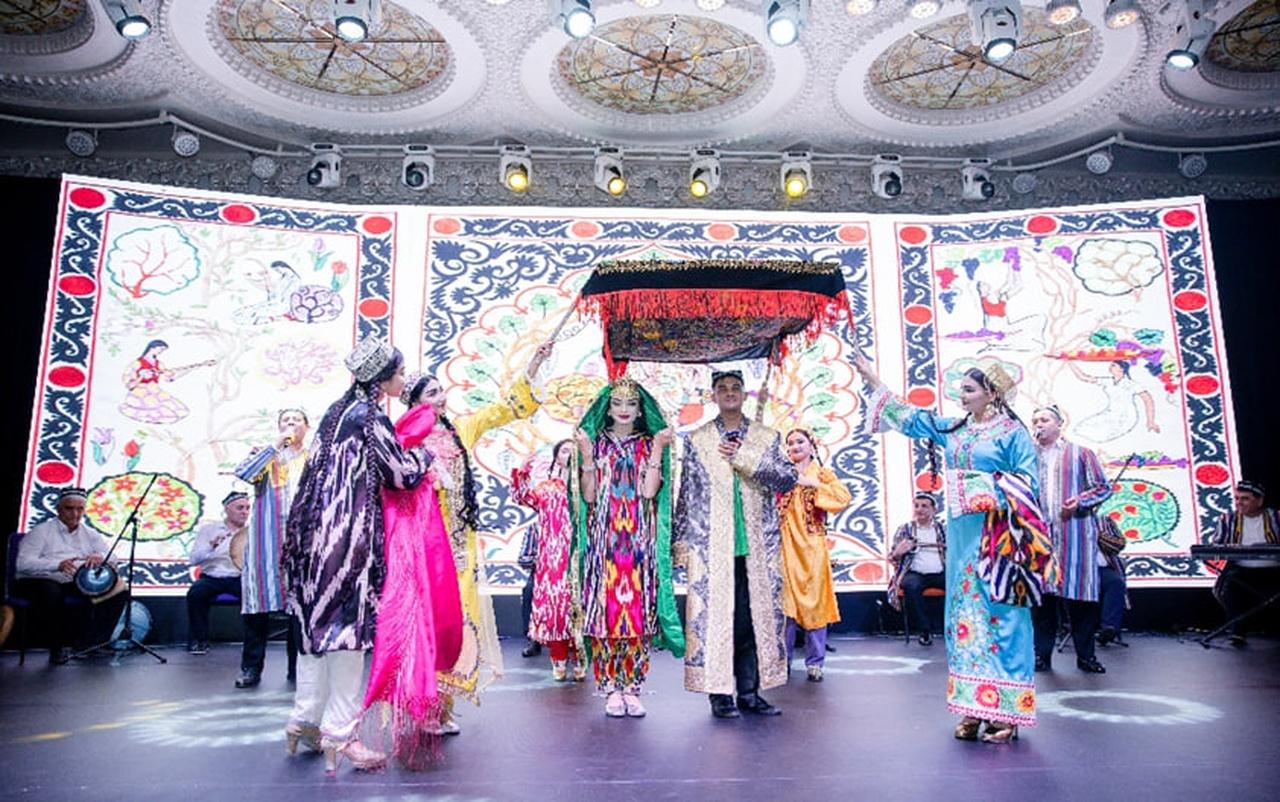 Uzbek Folklore Show in Samarkand 2