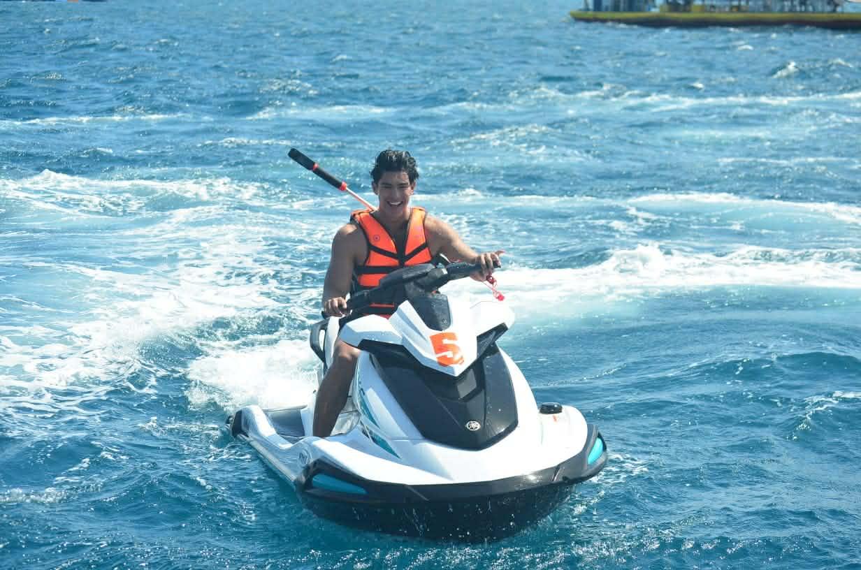 Boracay: Jet Ski Rental with Insta360 Camera 2