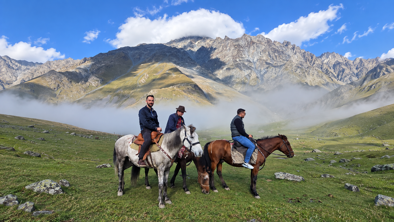 Kazbegi: 1-Hour Ride to Elia Church (Easy & Scenic)