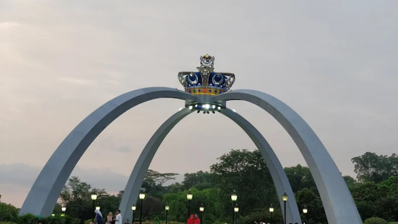 Full Day Private City Highlight Trip from JB or Singapore 2