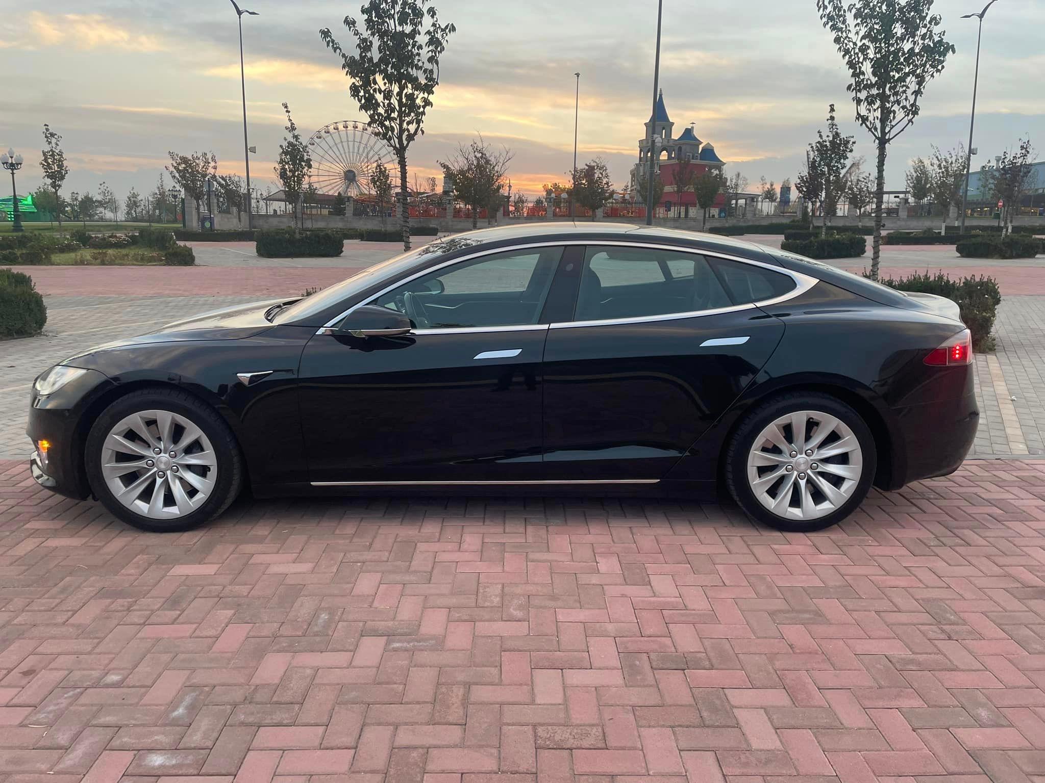 Tesla Touring Amidst Armenia's Charm to Garni and Geghard 3