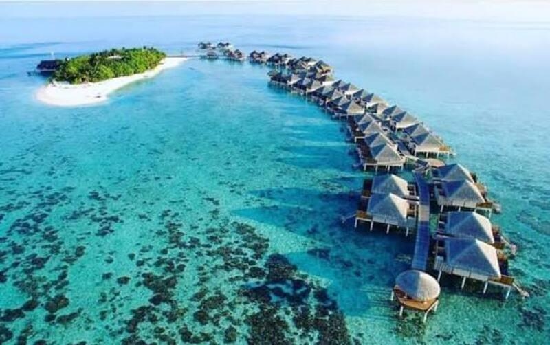 Malé: Adaaran Prestige Vadoo Maldives Day Pass with Lunch