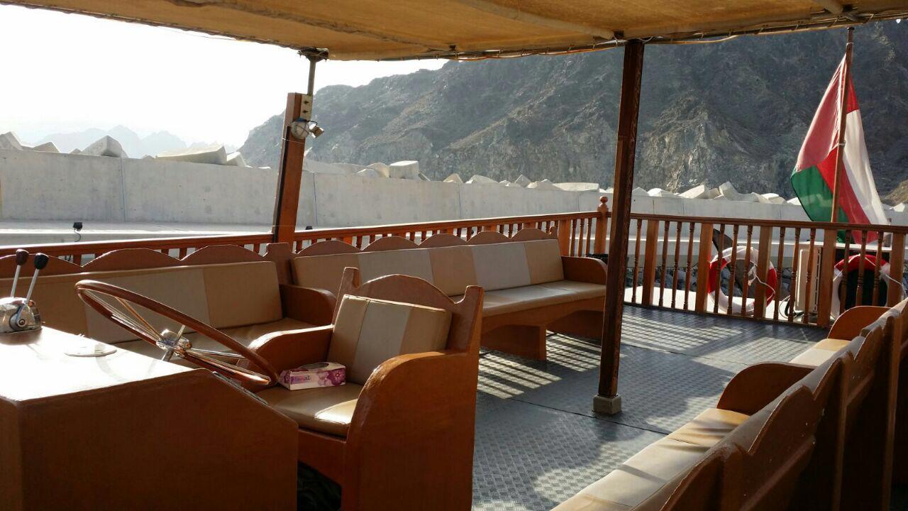Muscat: Sunset Dhow Cruise with Omani Hospitality 2