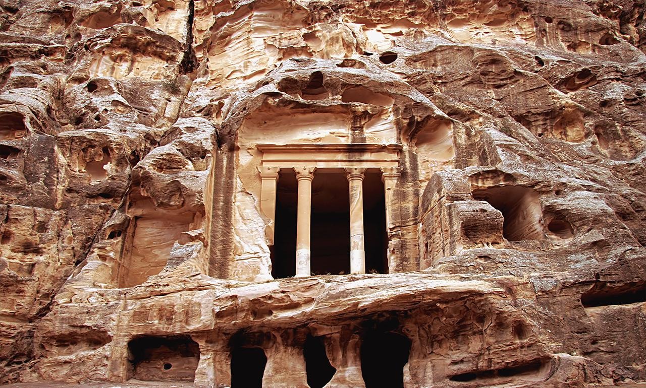 From Amman: Private Petra Day Trip with Guide 2