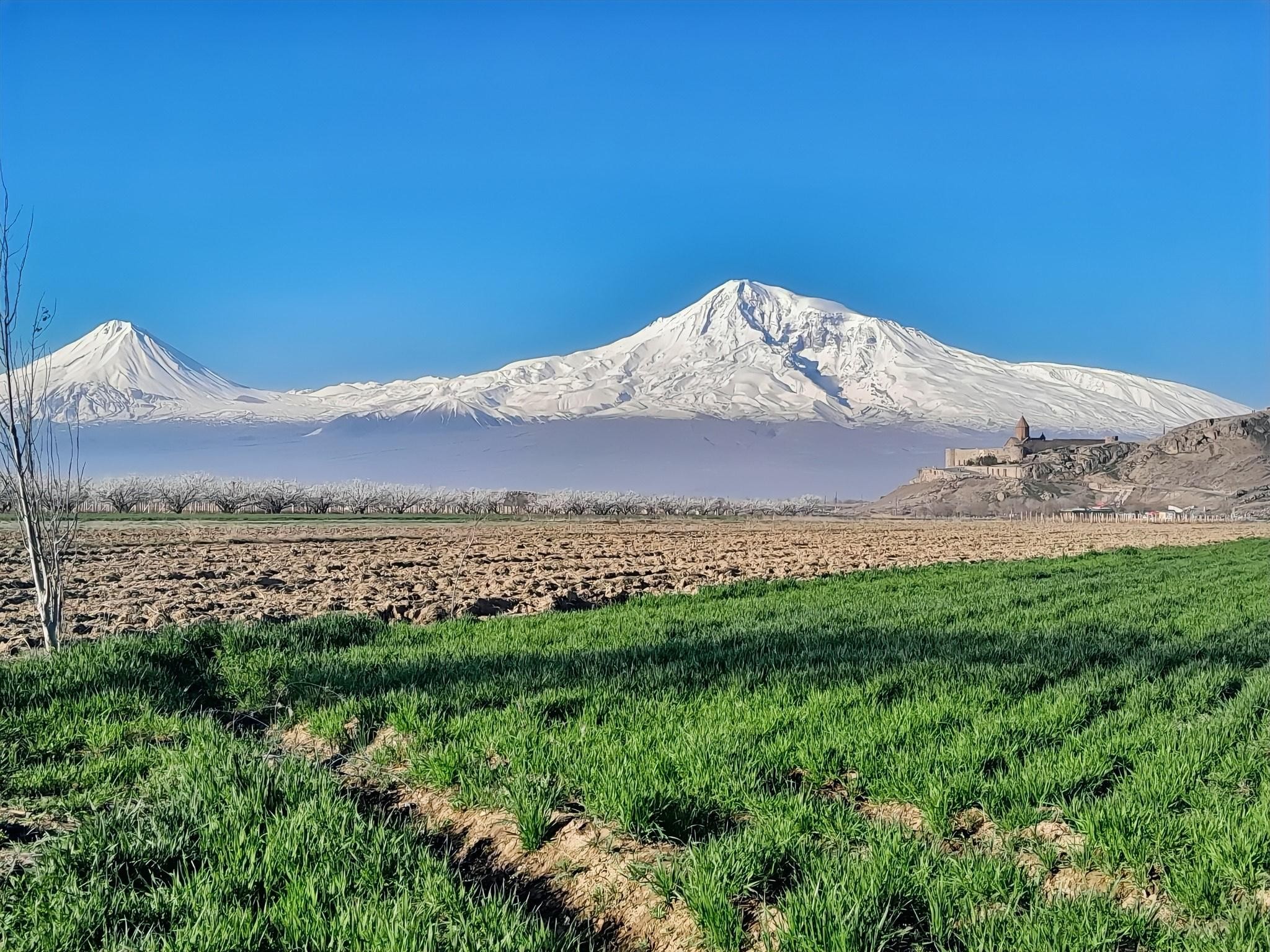 Private Day Trip to Symphony of Stones, Garni & Khor Virap 2