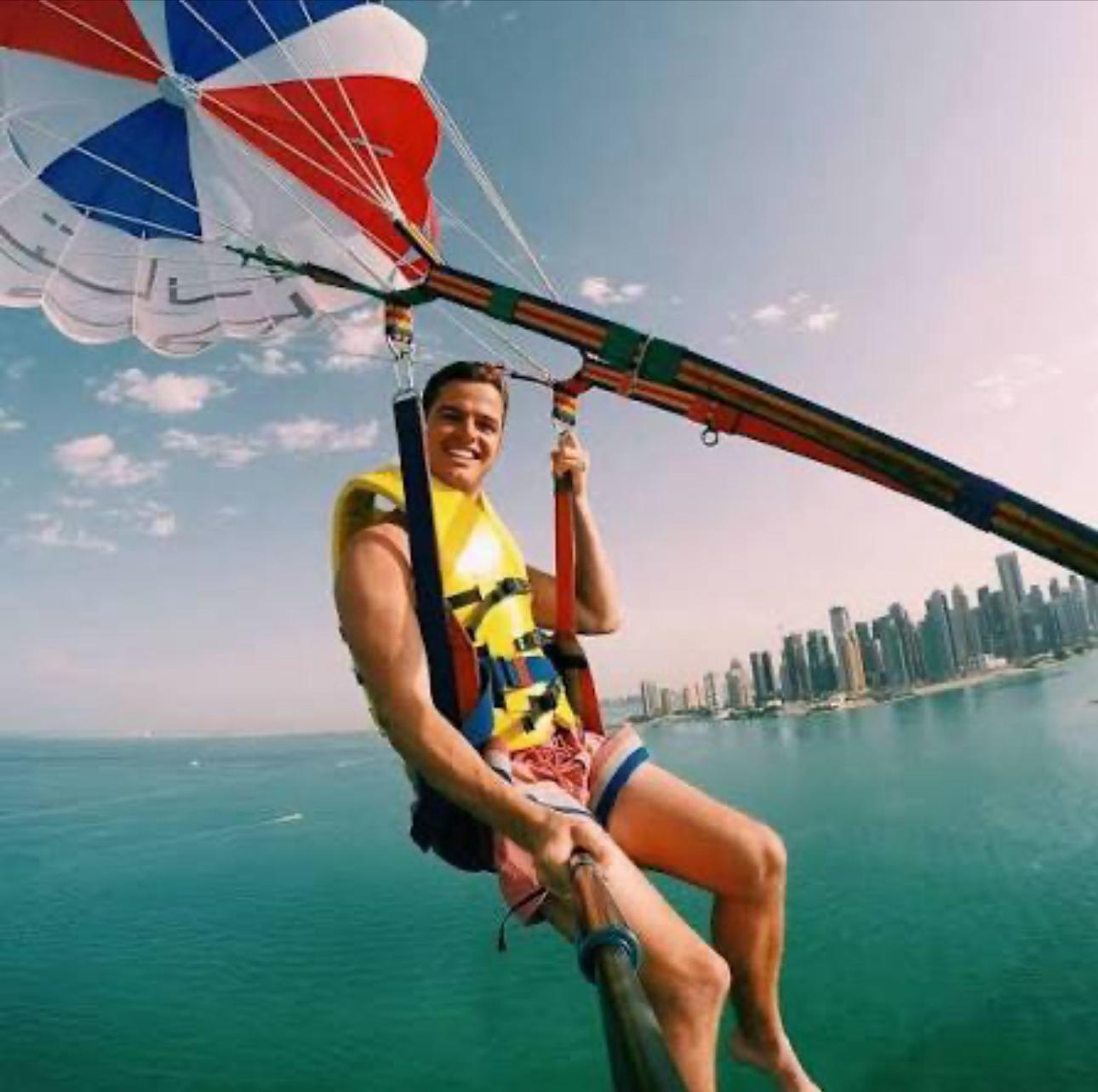 QATAR: Parasailing Adventure with Optional Hotel Pickup 2
