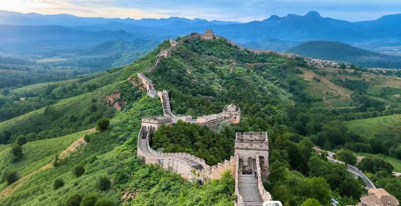 Beijing: Private Mutianyu Great Wall & English Driver