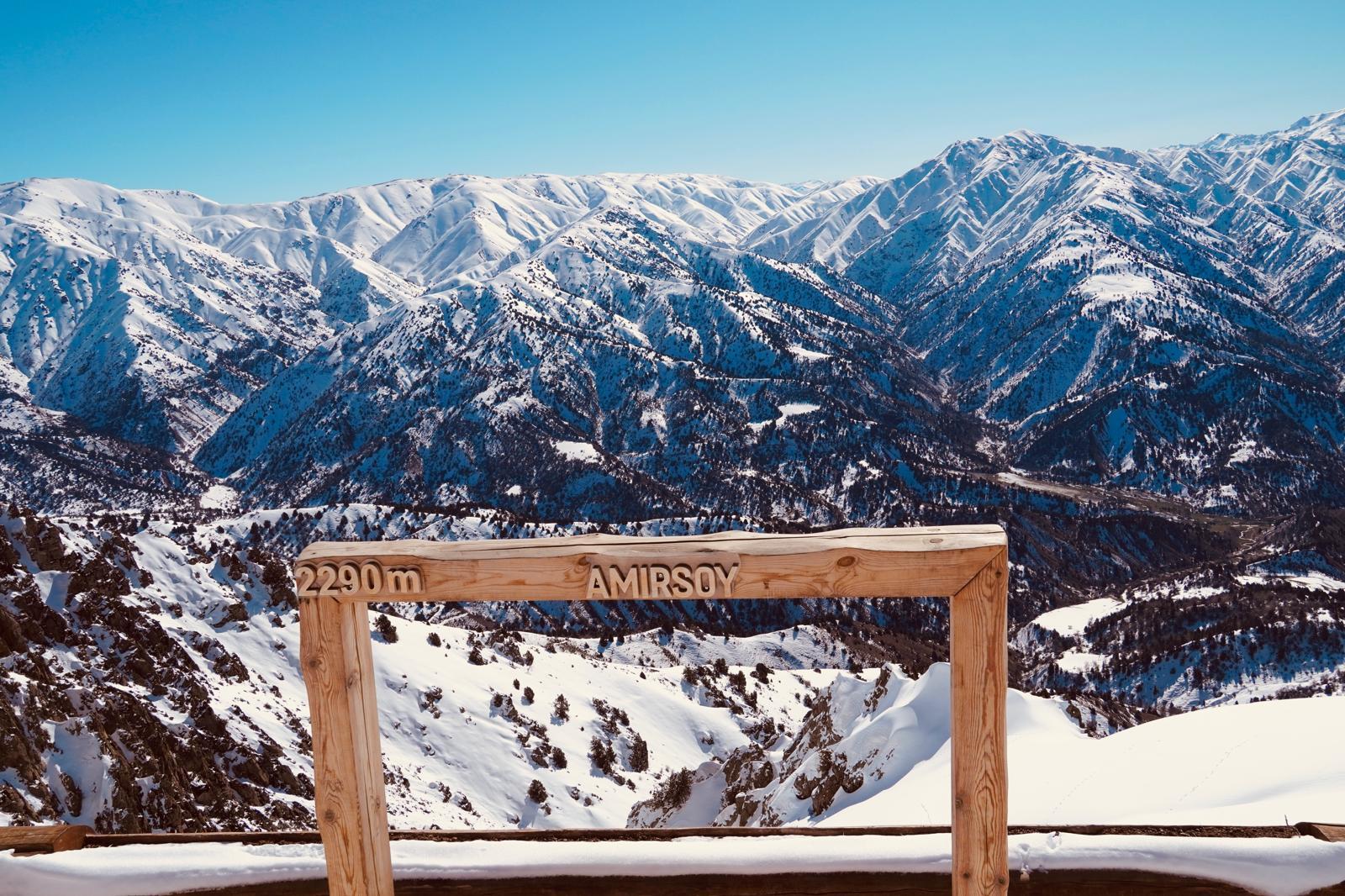 From Tashkent: Amirsoy Ski Resort & Charvak Lake Day Tour 3